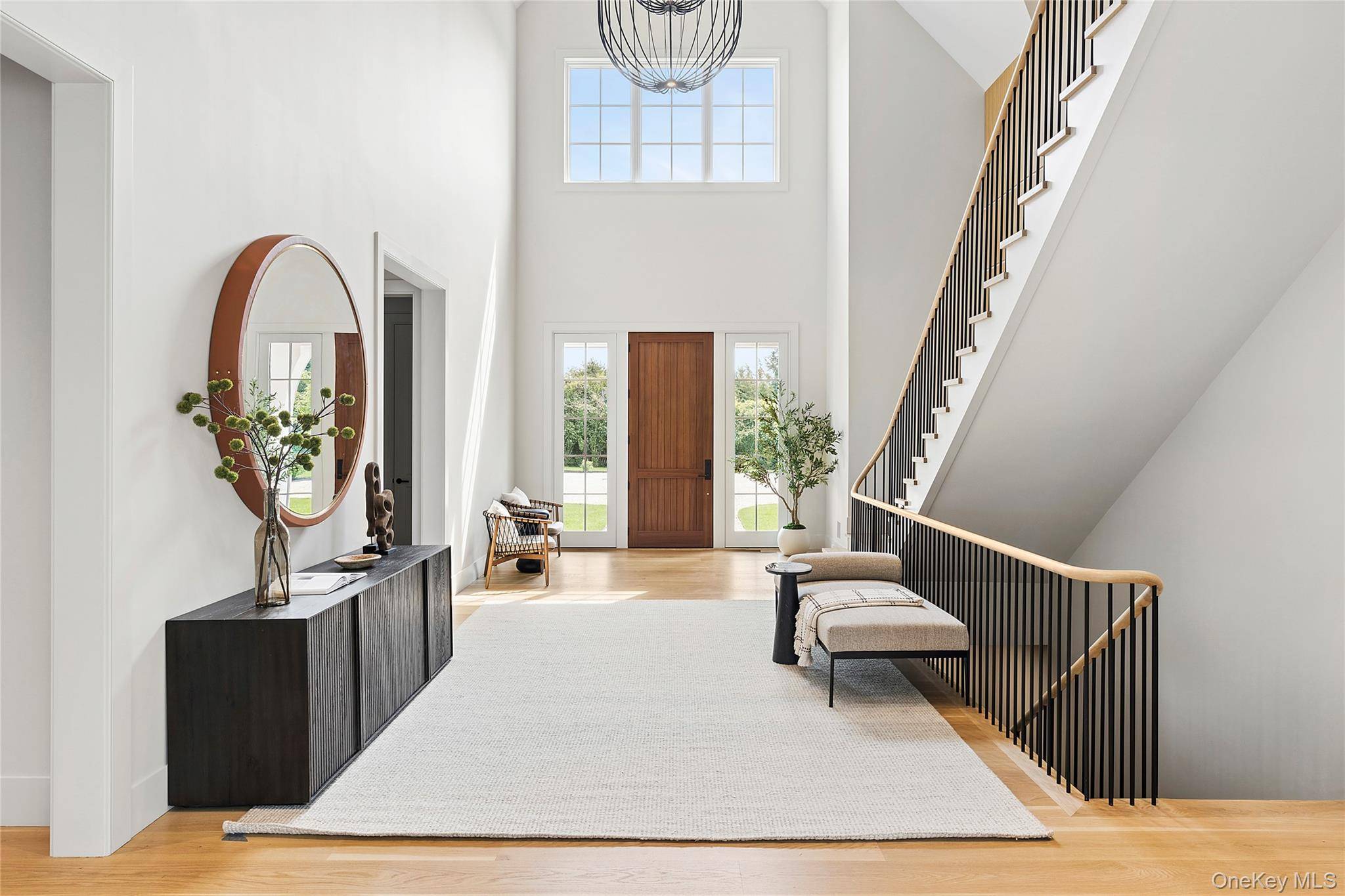 120 Halsey LN, Bridgehampton, NY 11932