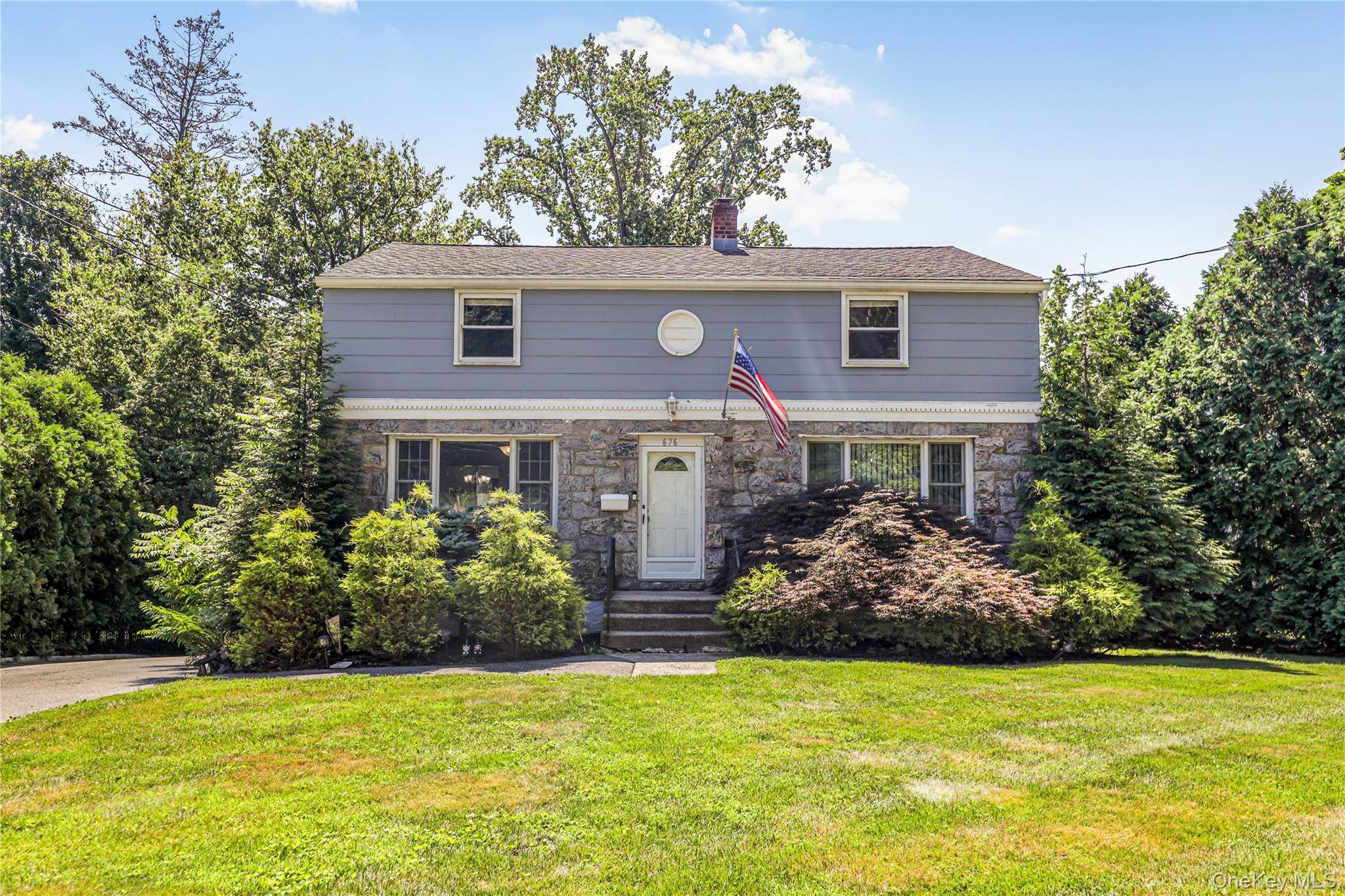 676 Scarsdale RD, Tuckahoe, NY 10707