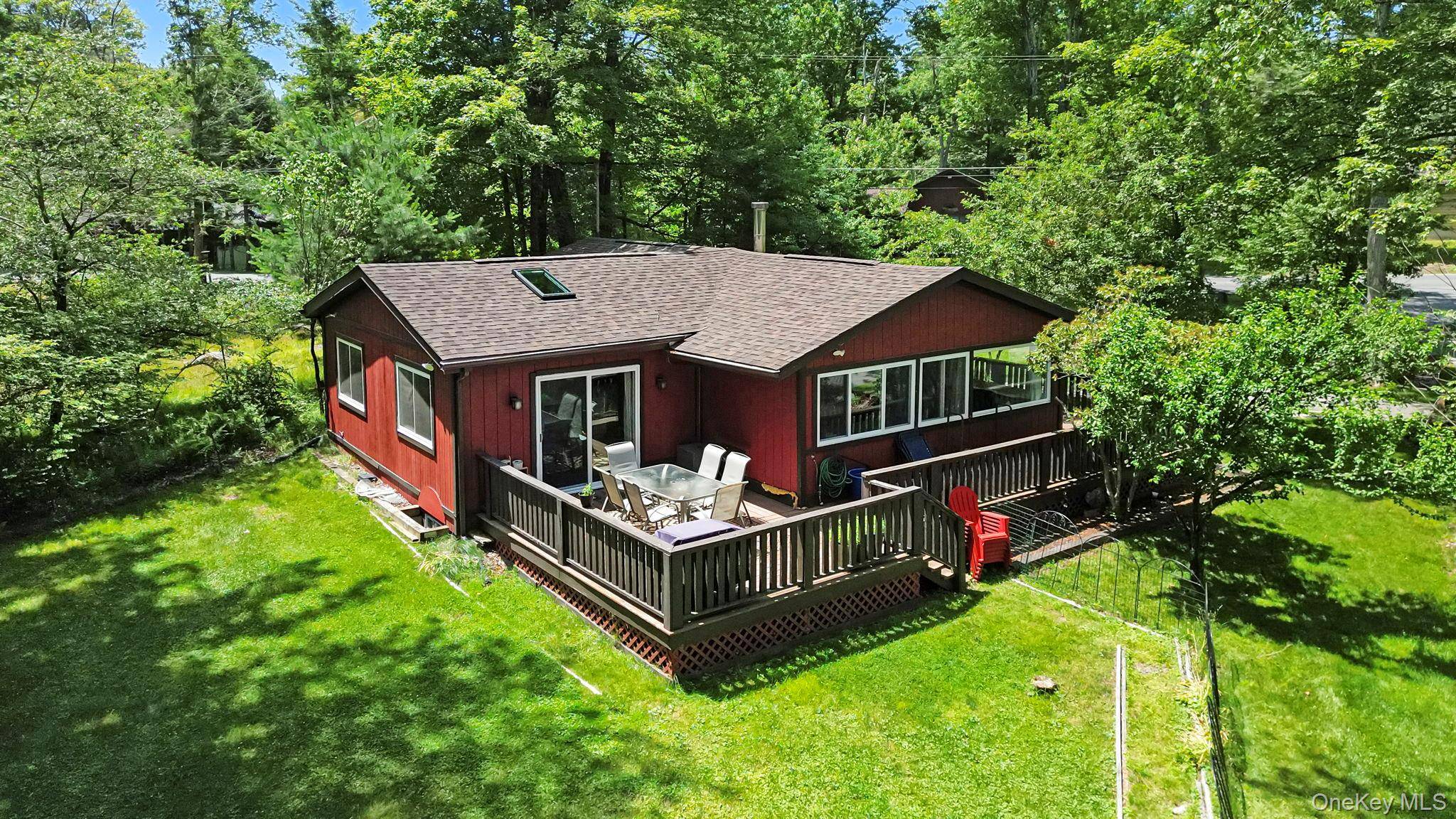 6 Berkshire TRL, Bethel, NY 12720