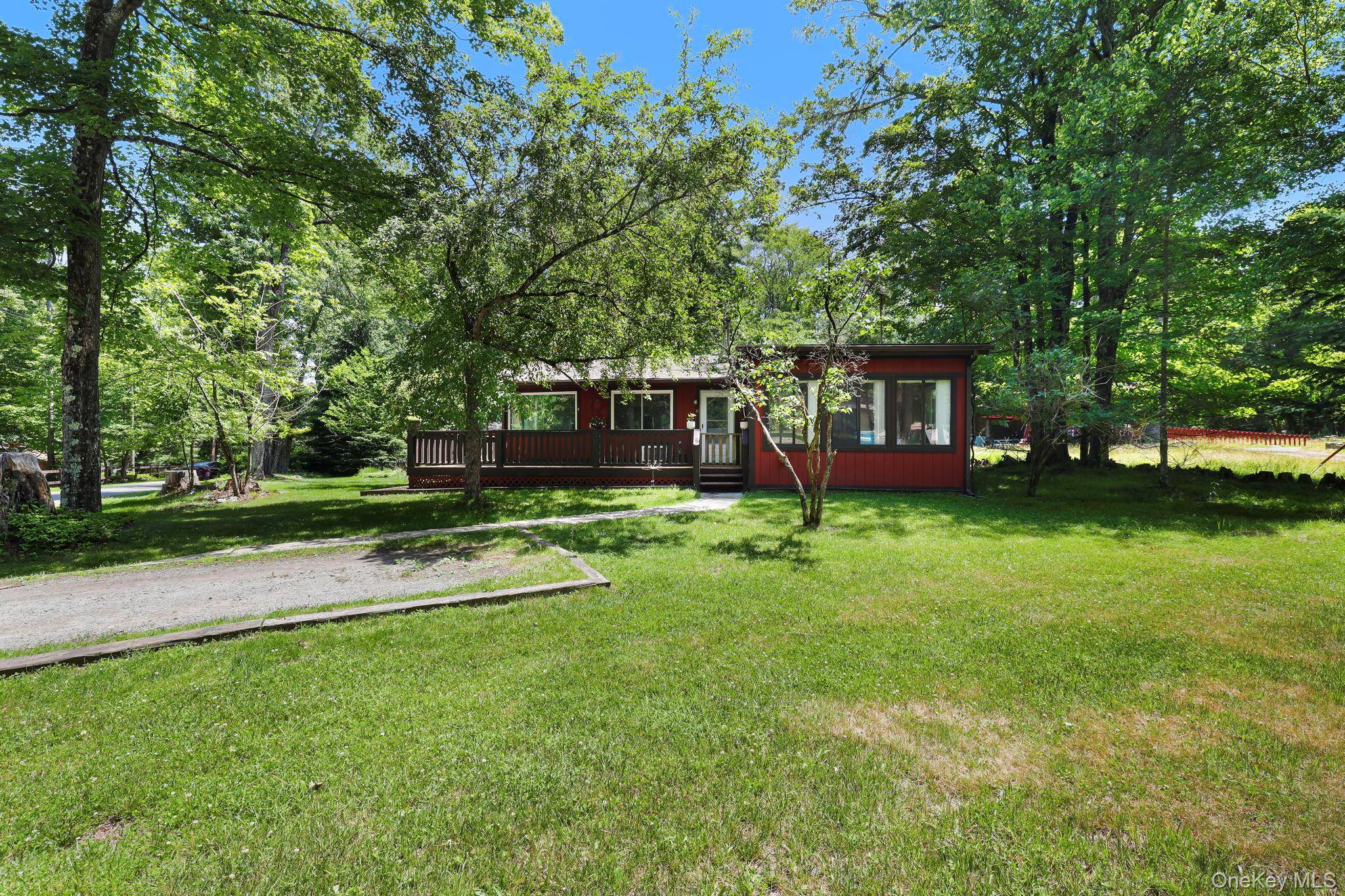 6 Berkshire TRL, Bethel, NY 12720