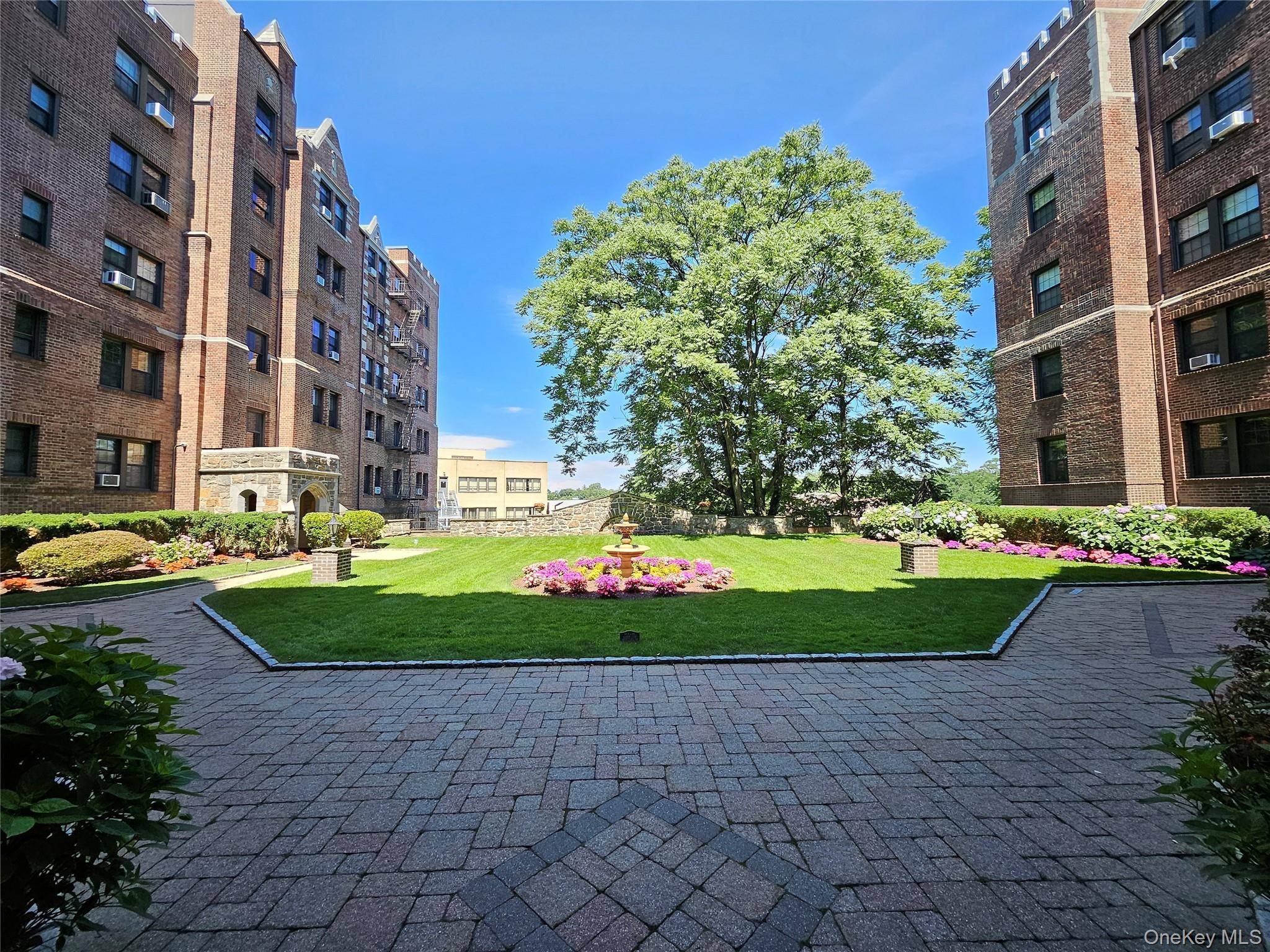 23 Old Mamaroneck RD #5K, White Plains, NY 10605
