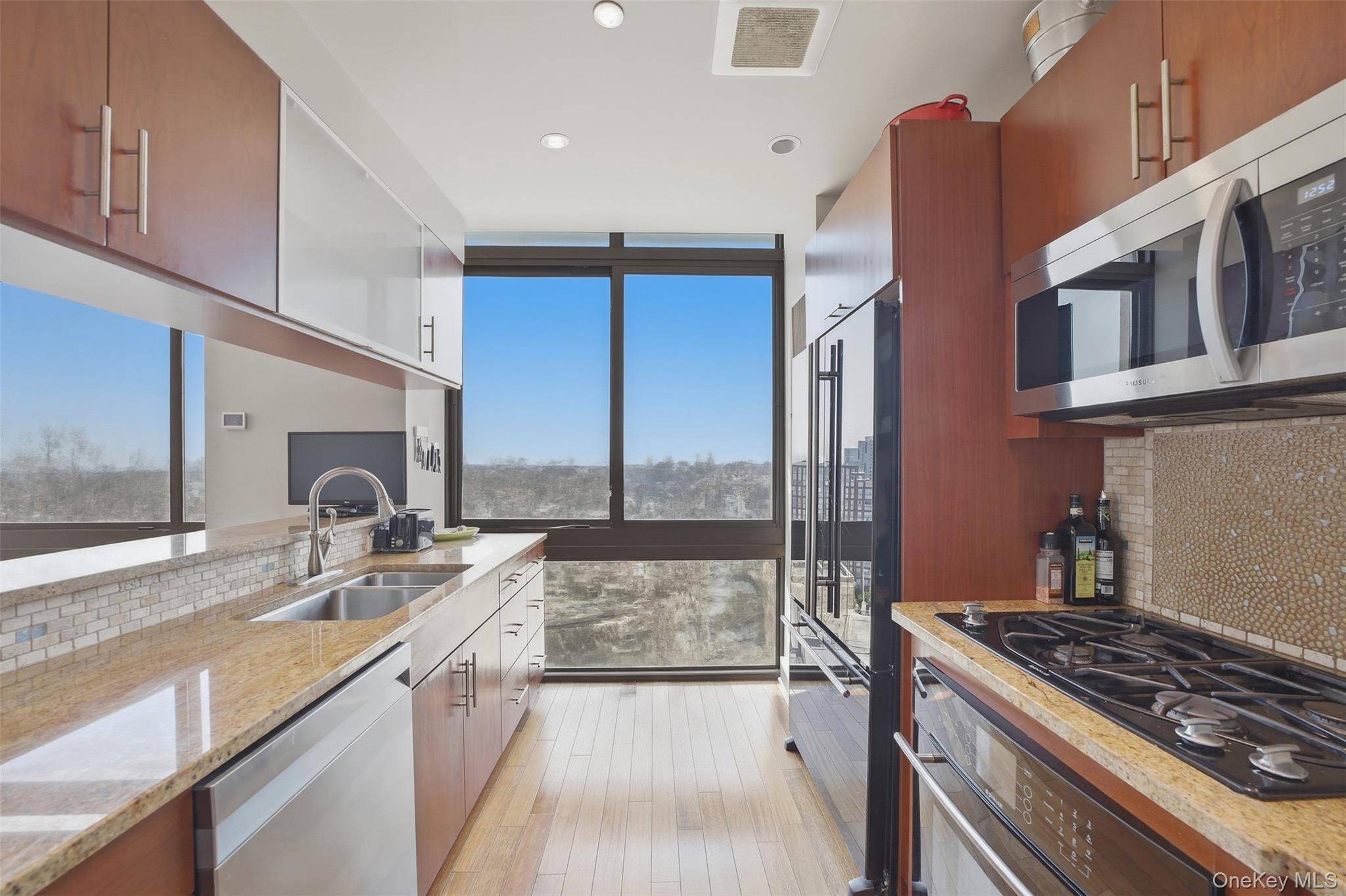 175 Huguenot ST #2503, New Rochelle, NY 10801