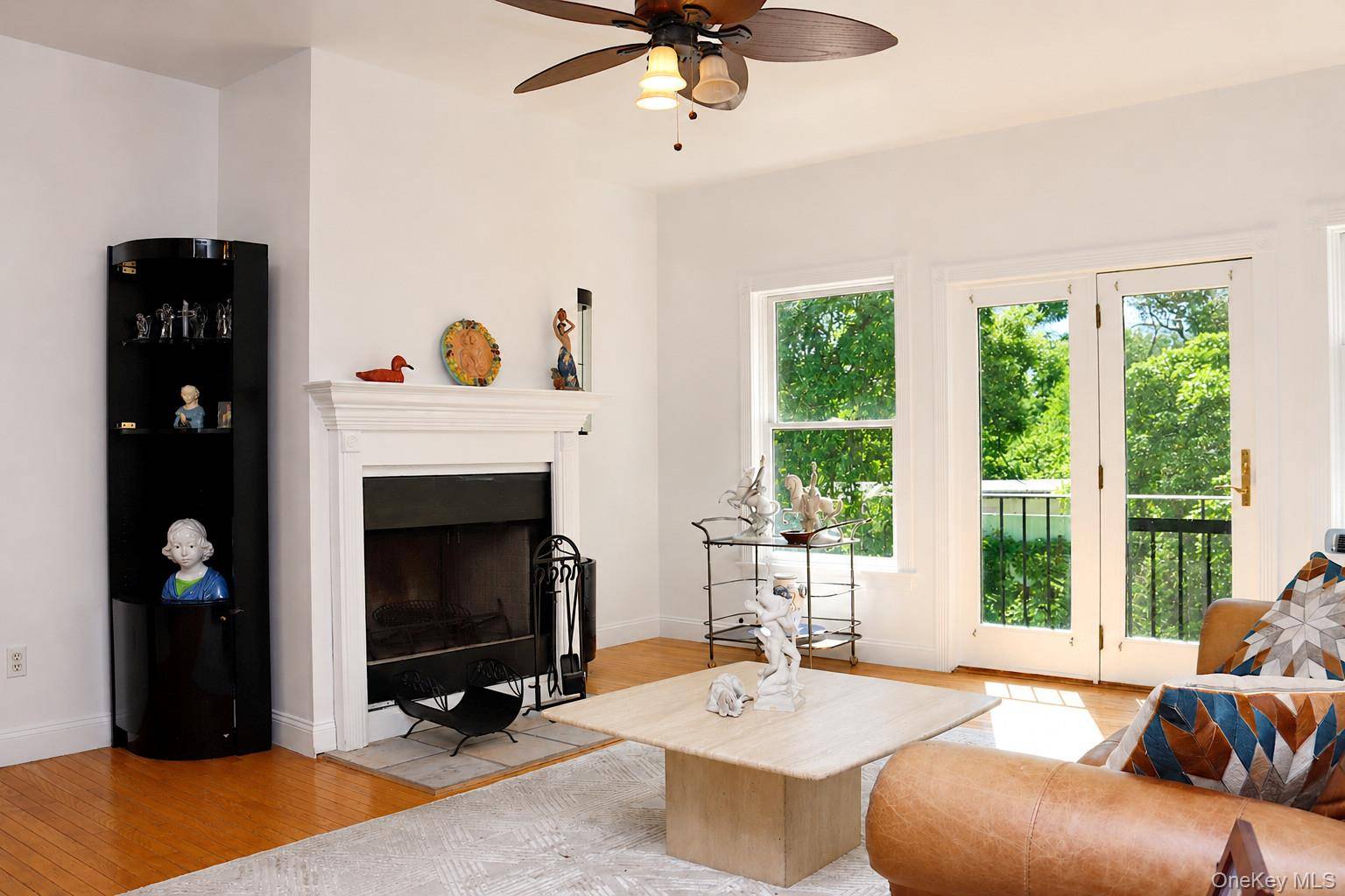 37 Old Post LN, Mamaroneck, NY 10543