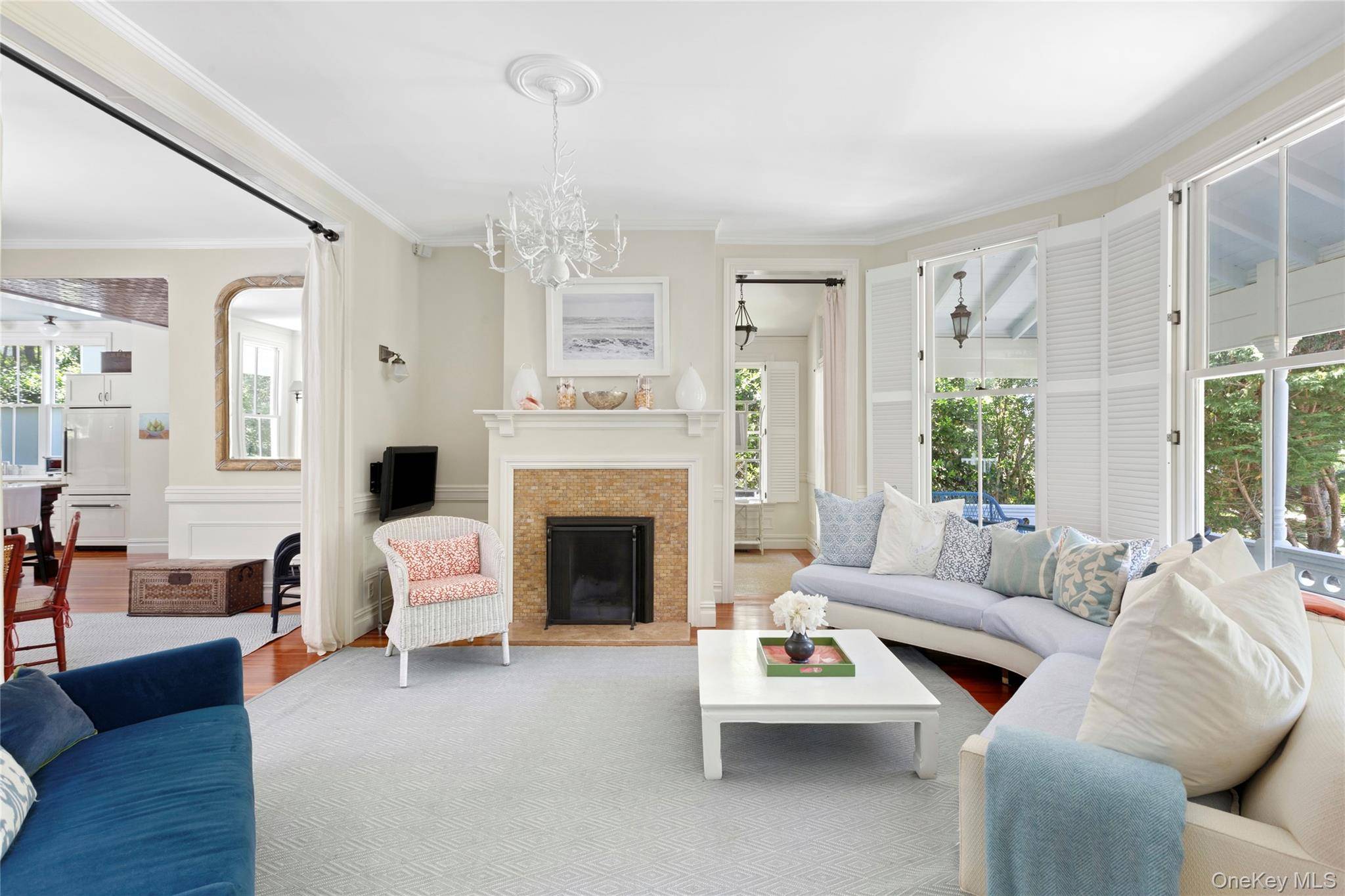 11 Prospect AVE, Shelter Island Heights, NY 11965