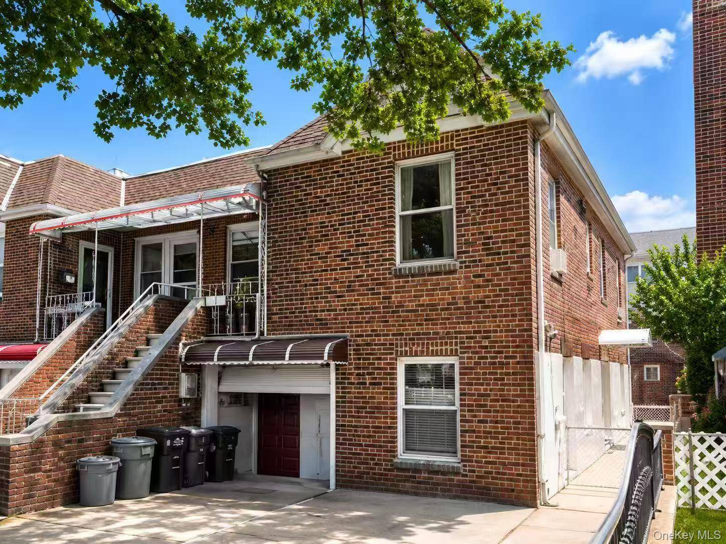 2039 150th ST, Whitestone, NY 11357