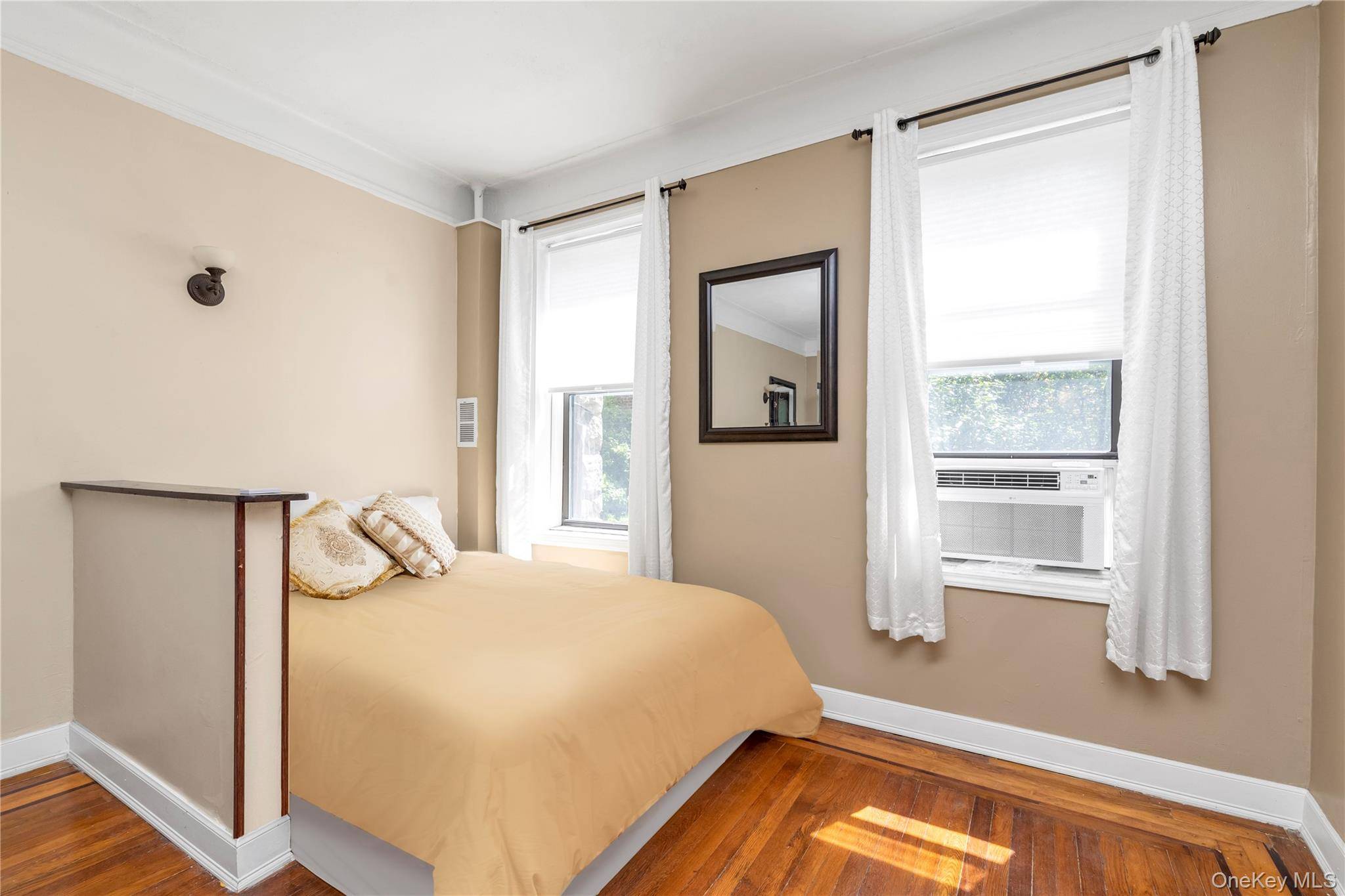 160-15 Powells Cove BLVD #A1, Whitestone, NY 11357