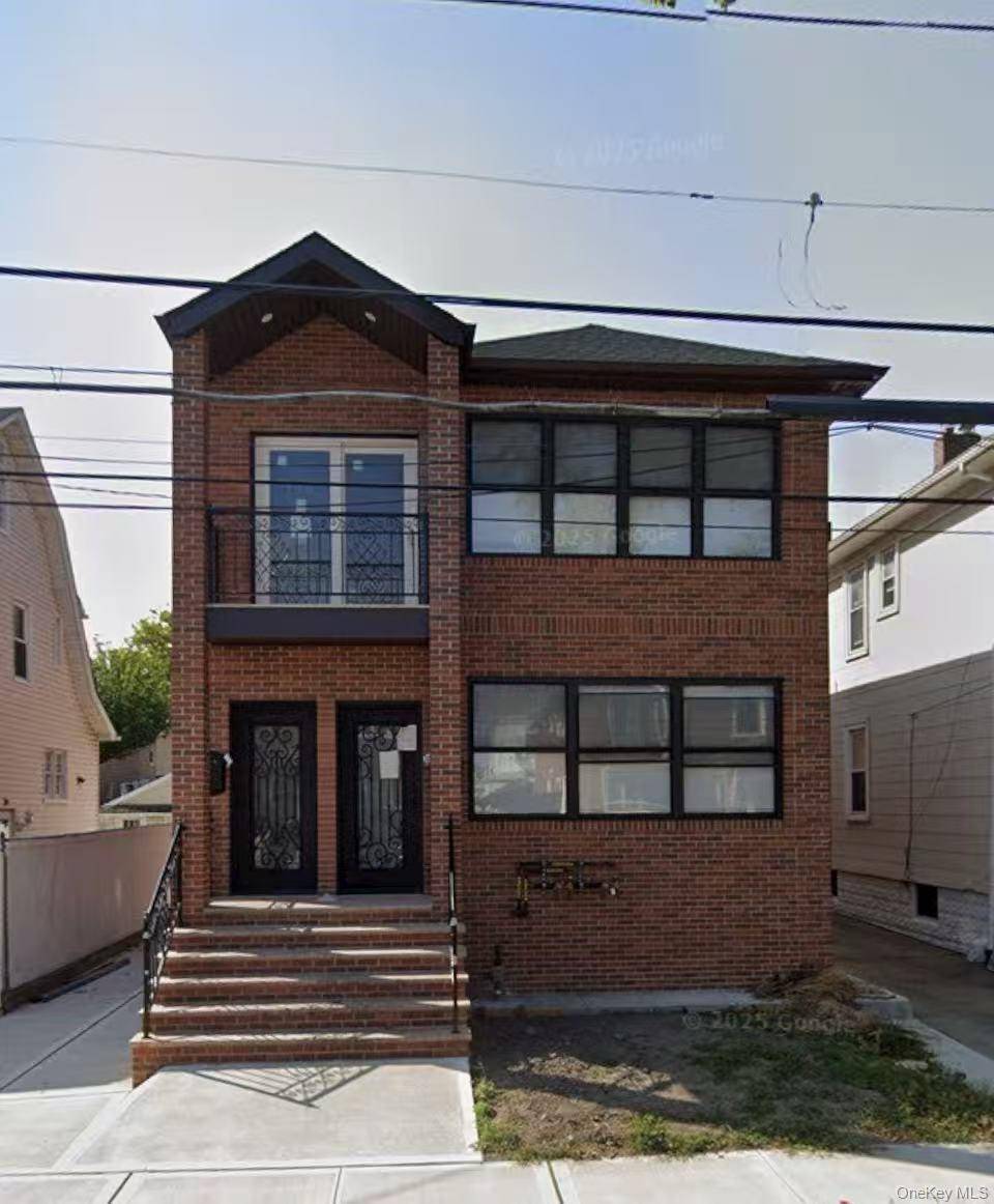 149-20 17th AVE, Whitestone, NY 11357