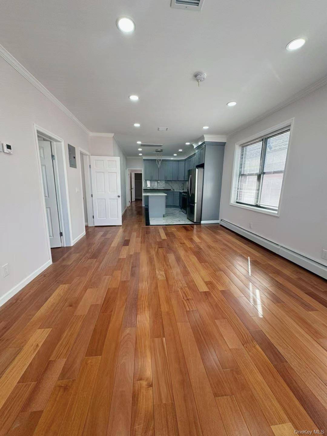 149-20 17th AVE, Whitestone, NY 11357