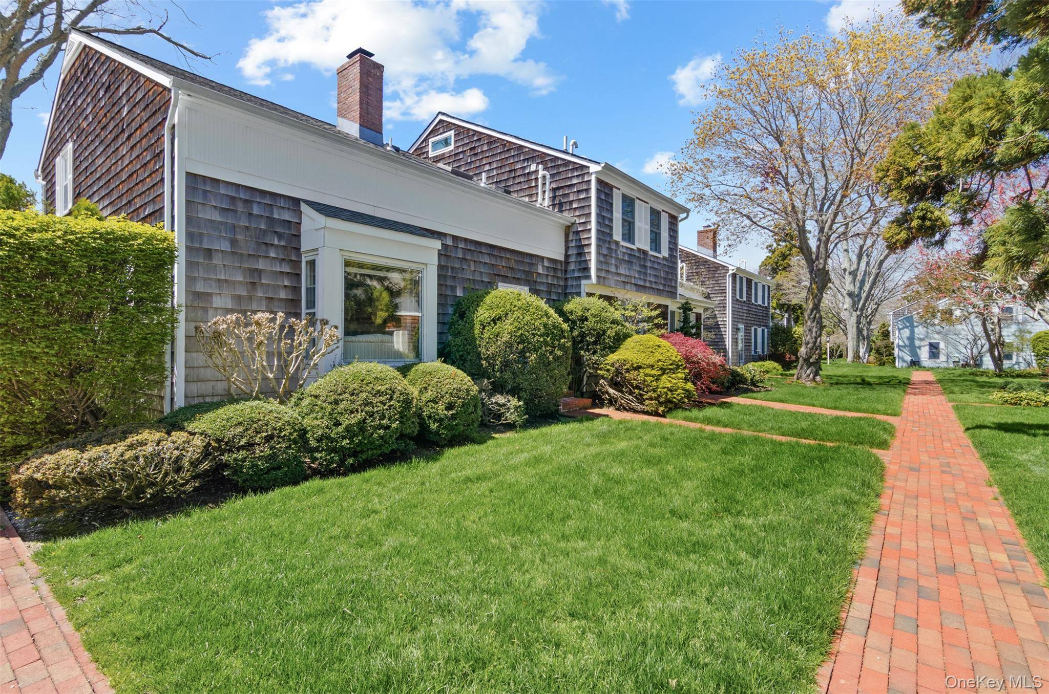 570 Hampton RD #31, Southampton, NY 11968