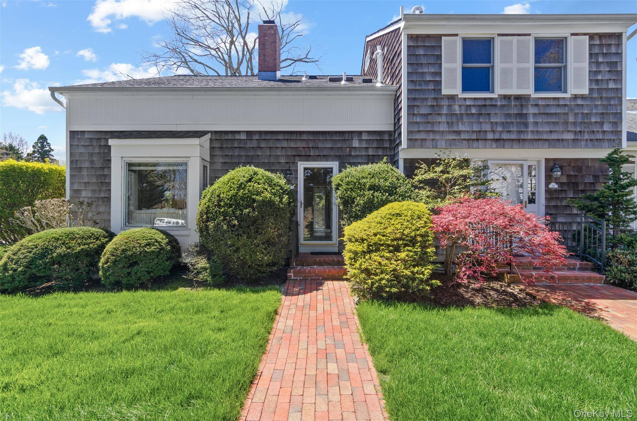 570 Hampton RD #31, Southampton, NY 11968