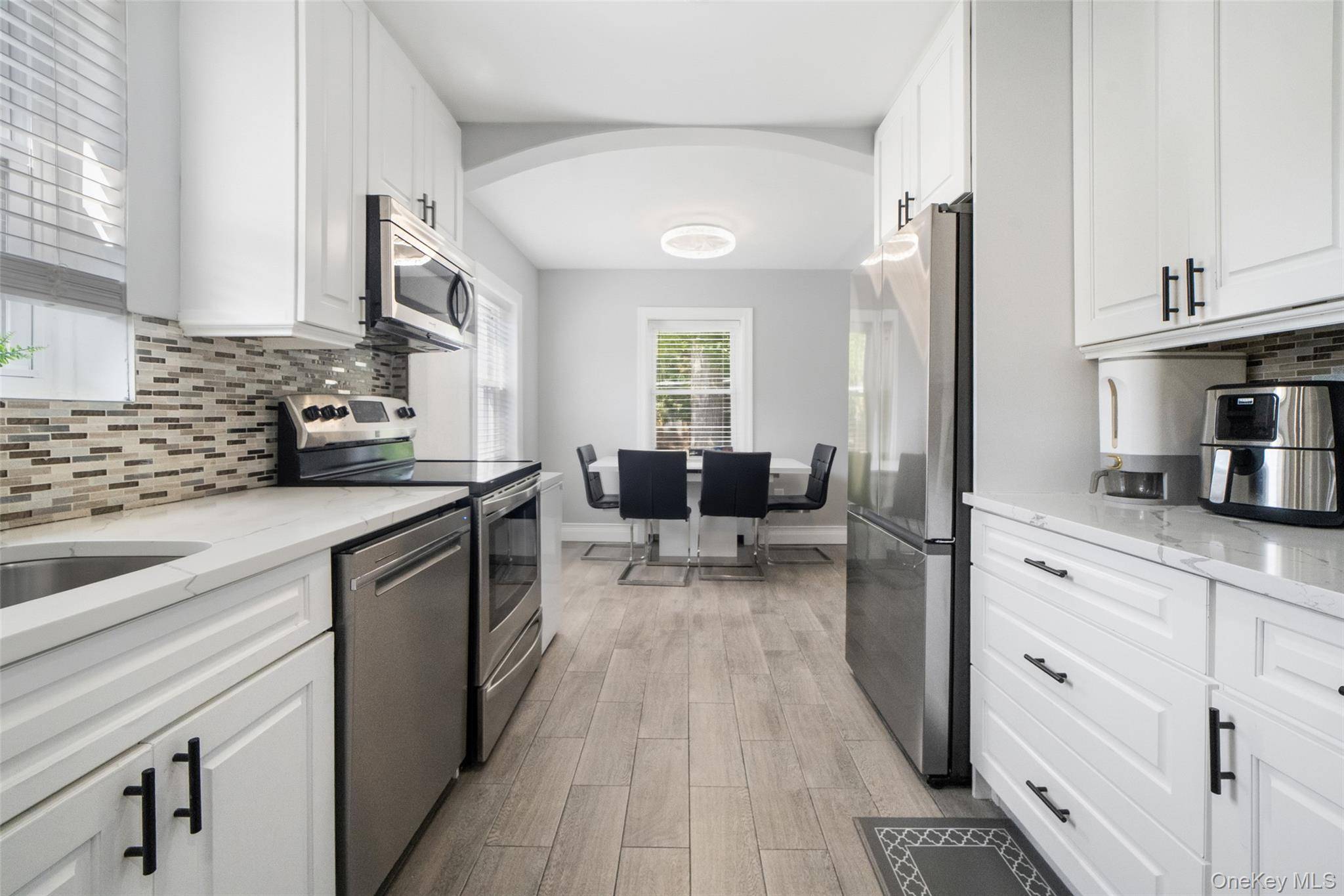 1090 Midland AVE, Bronxville, NY 10708