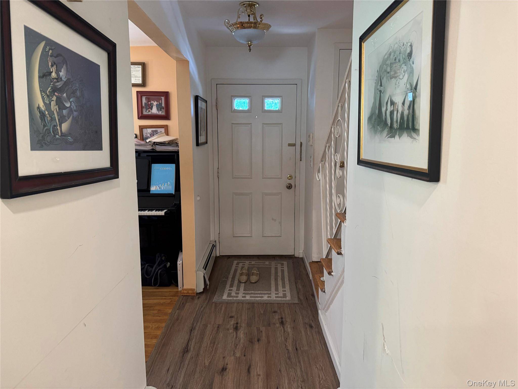 59 Bushwick ST, Melville, NY 11747