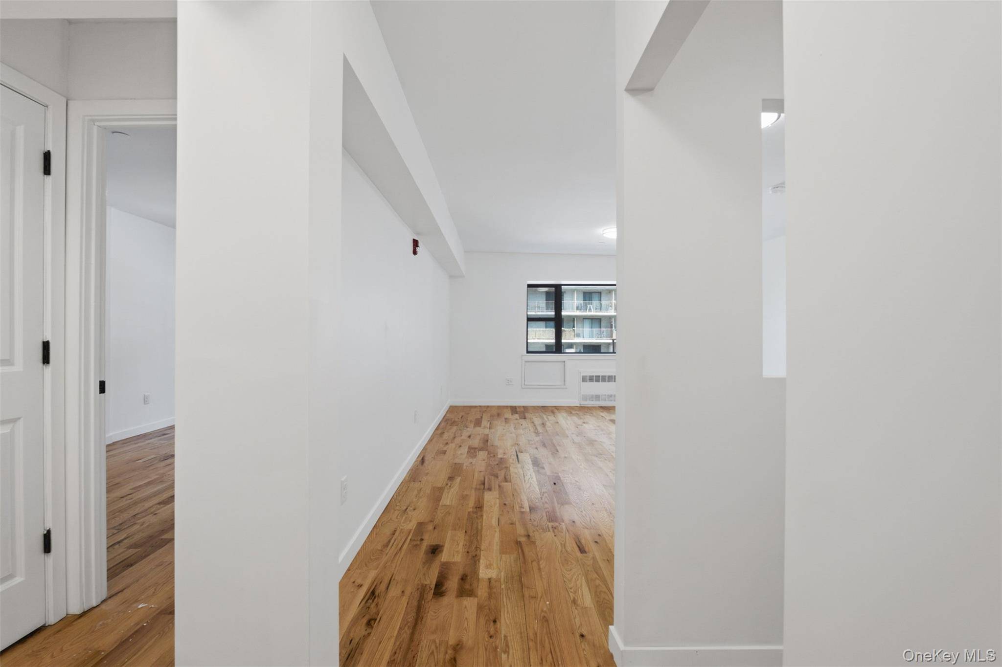 671 Bronx River RD #2N, Yonkers, NY 10704