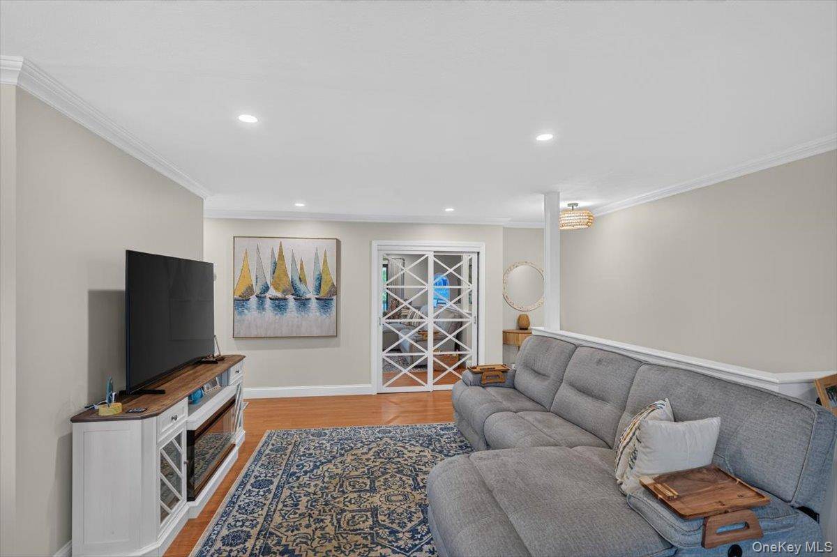 263 River AVE #52, Patchogue, NY 11772