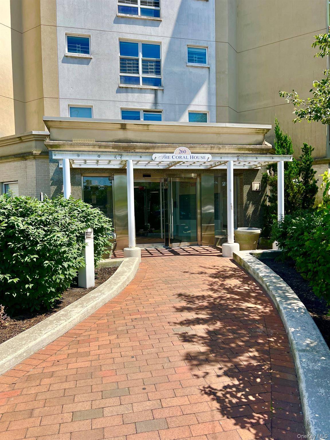 260 Beach 81st ST #3N, Rockaway Beach, NY 11693