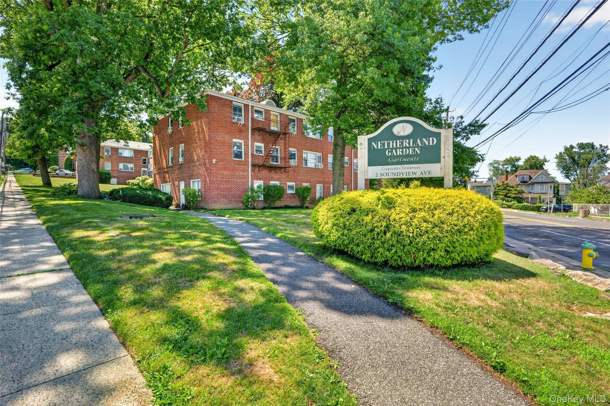 205 West Post RD #1N, White Plains, NY 10606