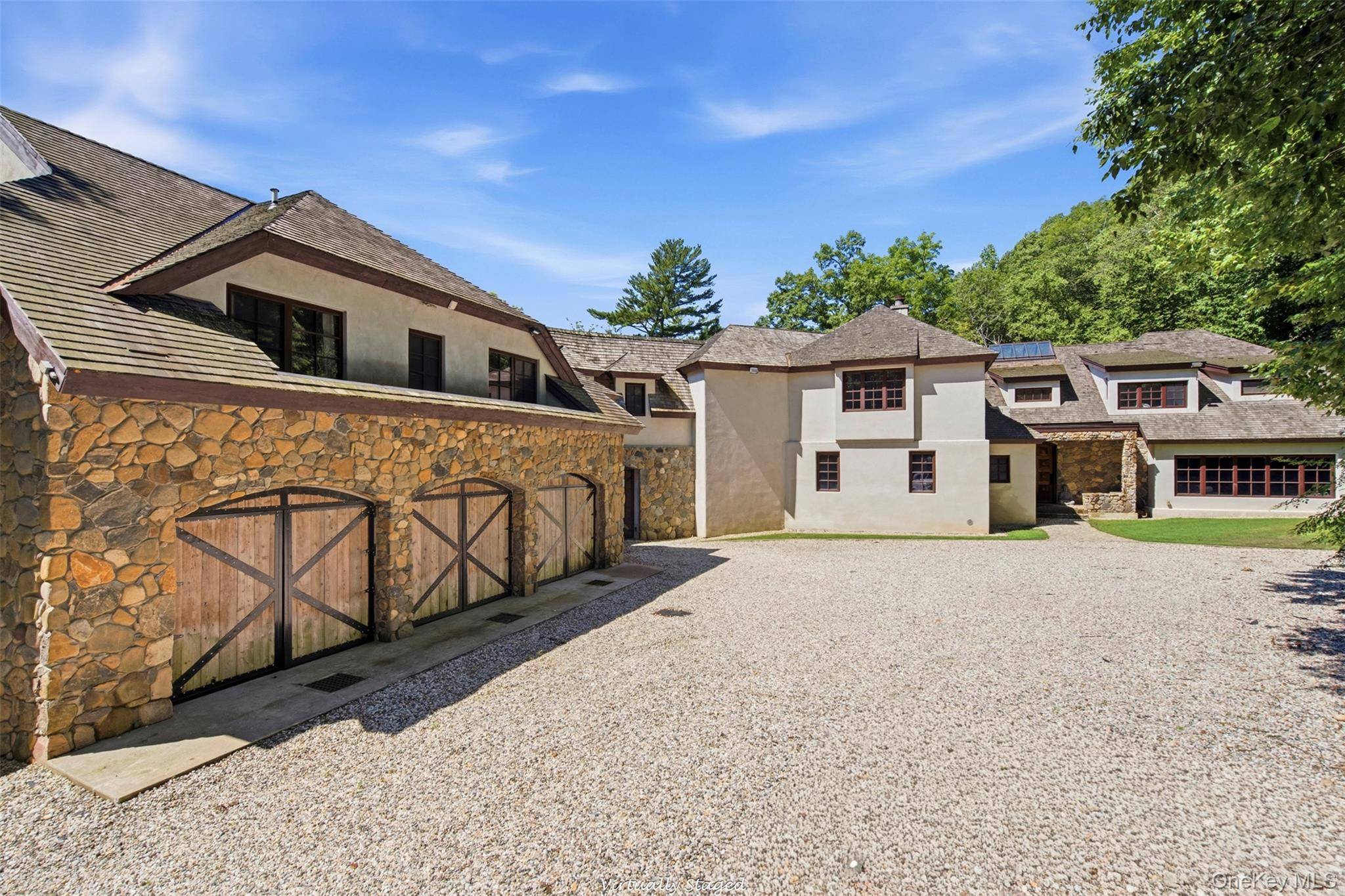 36 Spring ST, Cold Spring Harbor, NY 11724