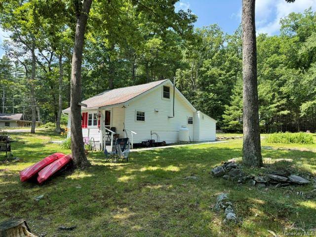 179 W Mohican TRL, Glen Spey, NY 12737