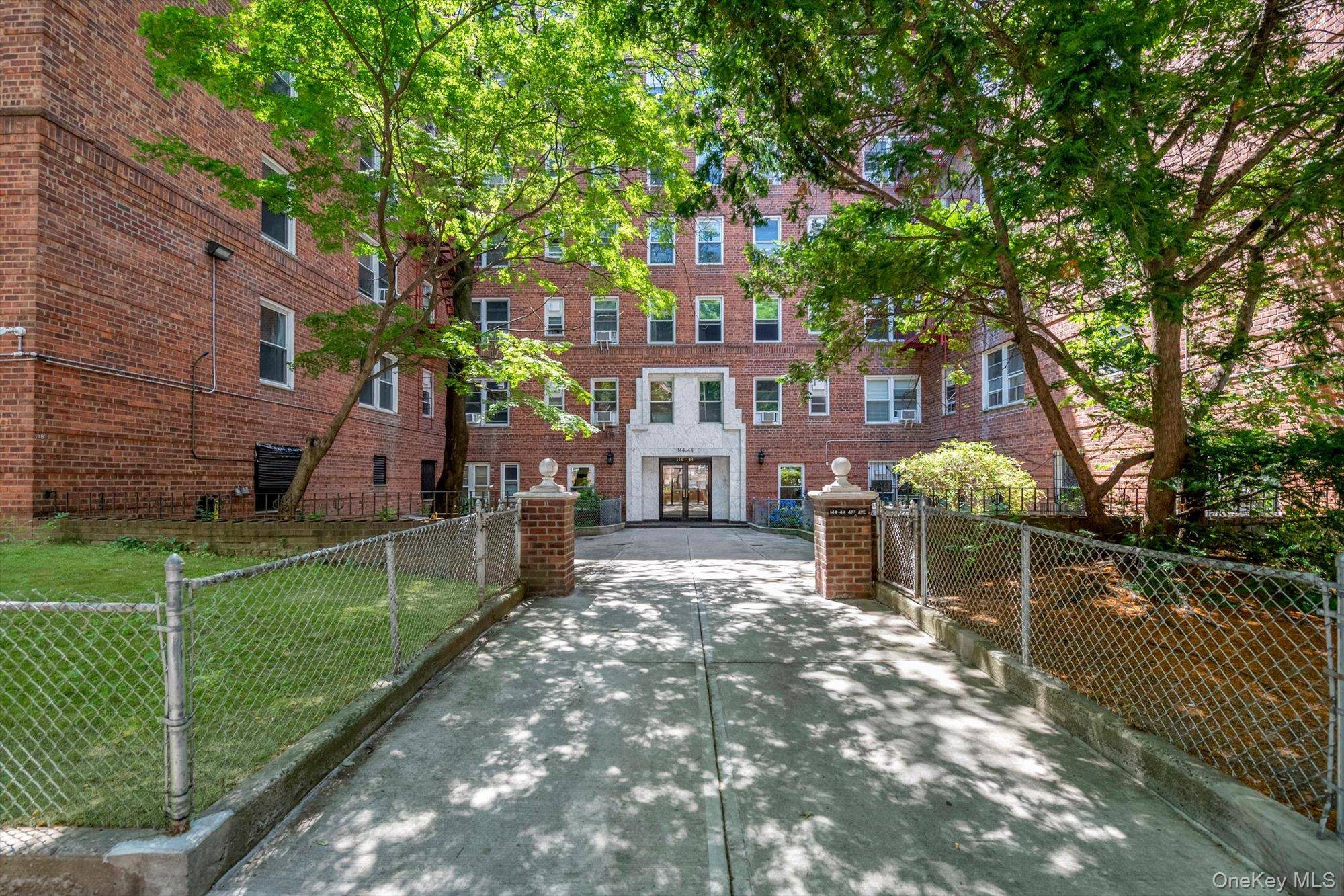 144-44 41st AVE #3N, Flushing, NY 11355