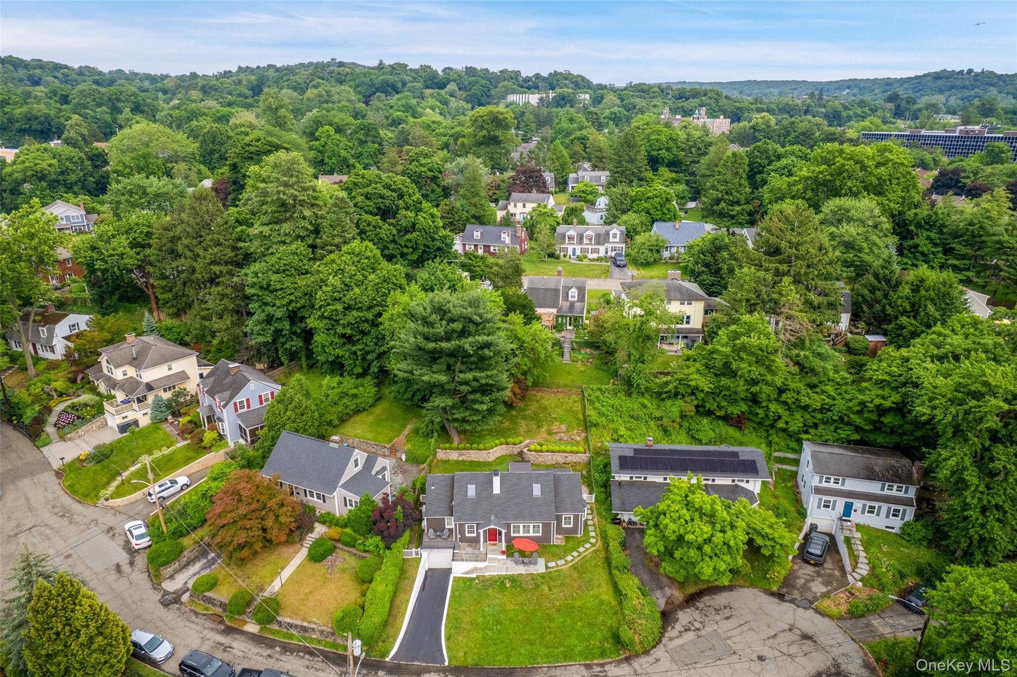 110 Tappan Landing RD, Tarrytown, NY 10591
