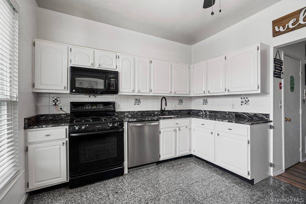 824 Birchwood Park DR, Middle Island, NY 11953