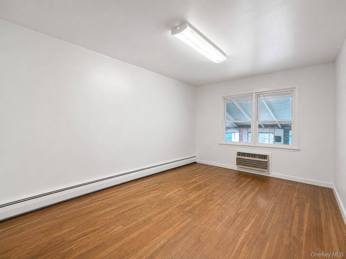 115-08 Poppenhusen AVE, College Point, NY 11356
