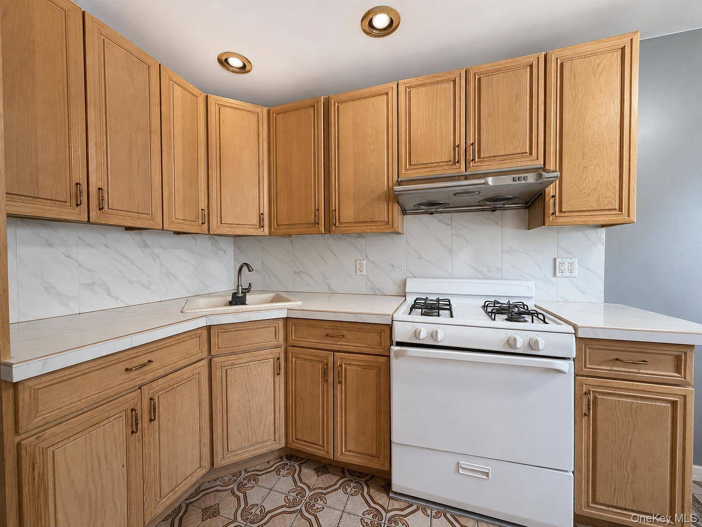 115-08 Poppenhusen AVE, College Point, NY 11356