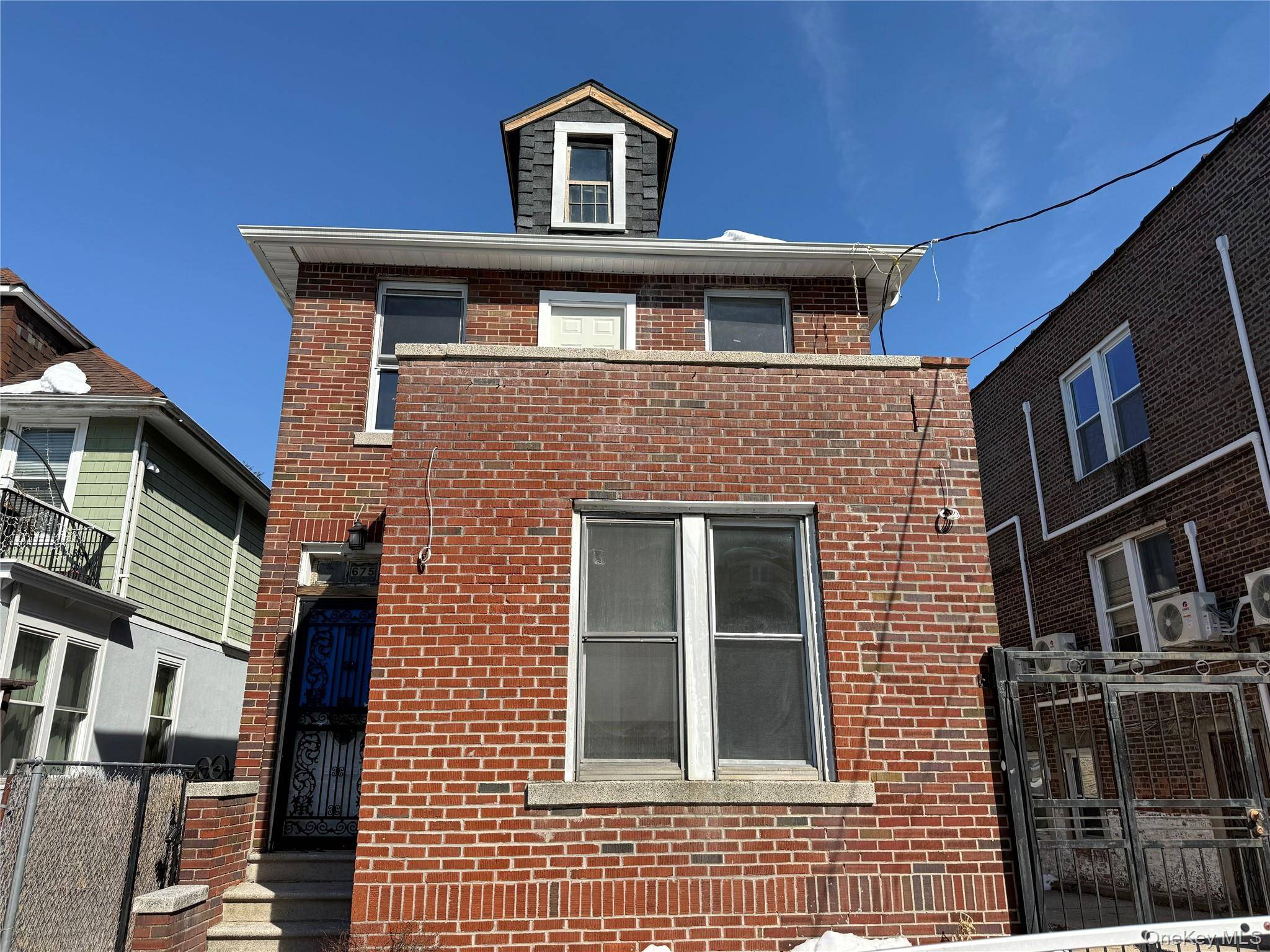 675 E 230th ST, Bronx, NY 10466