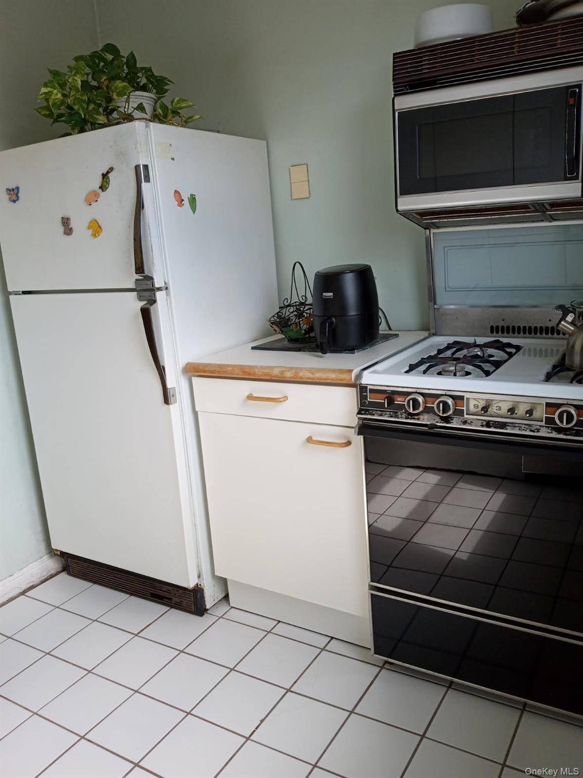 69-38 Kissena Blvd Kissena Blvd #135B, Kew Garden Hills, NY 11367