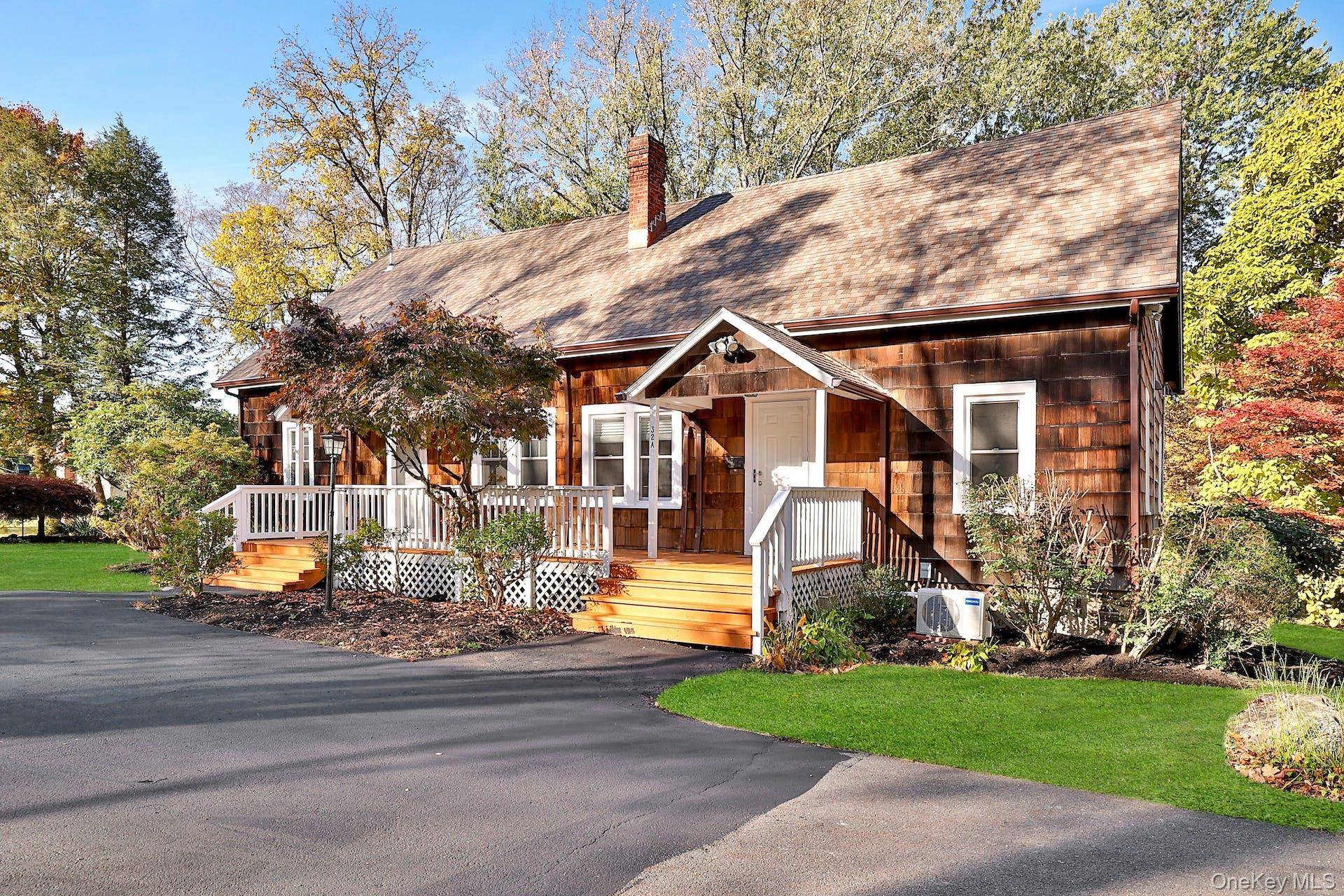 32 School ST #A, Armonk, NY 10504