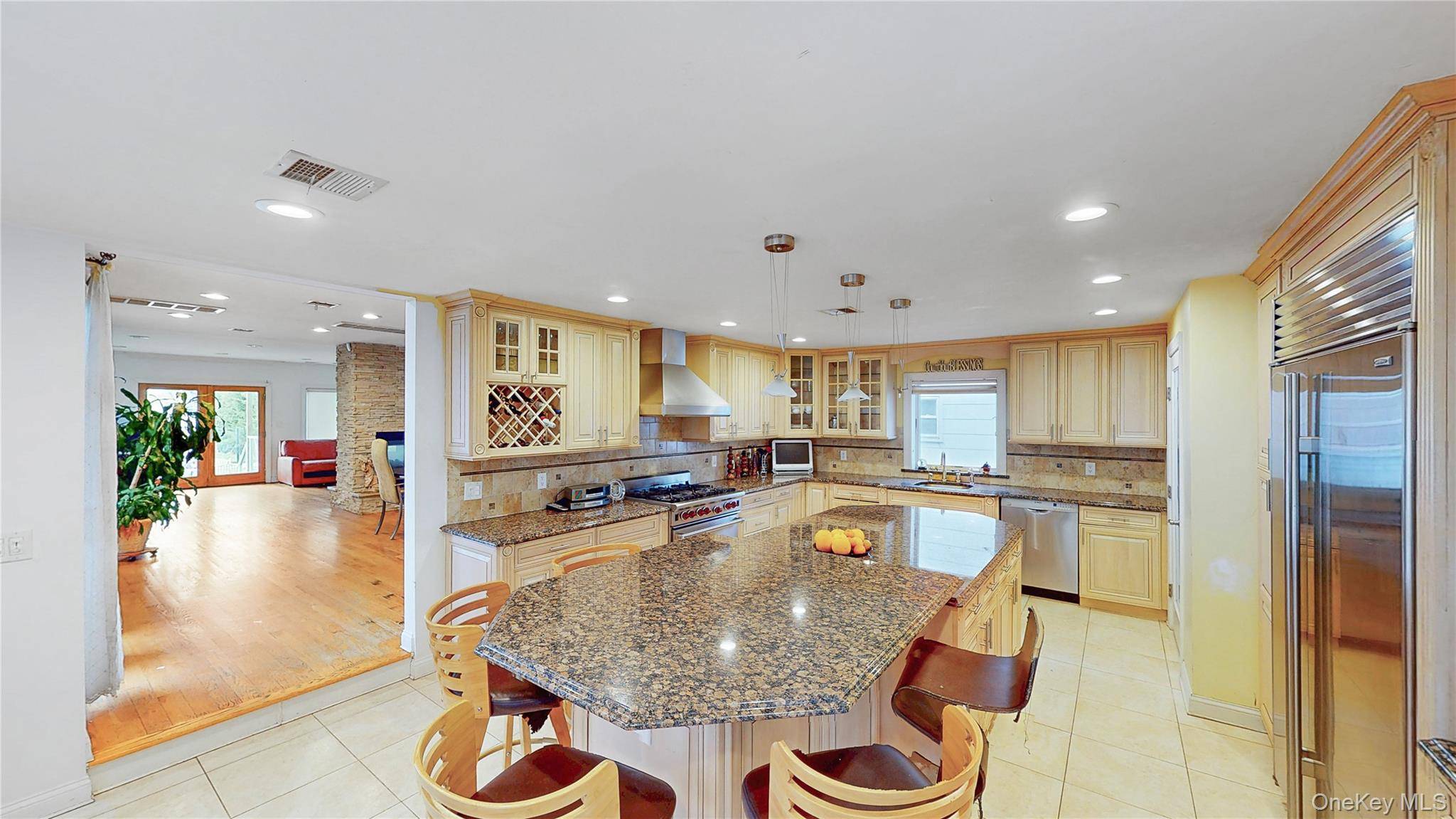 145 Kingston BLVD, Island Park, NY 11558