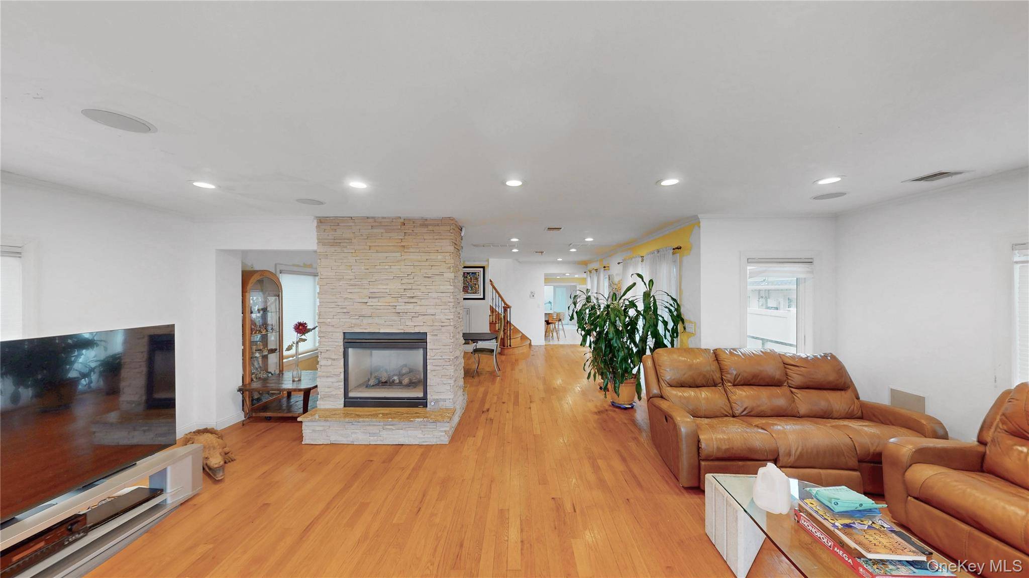 145 Kingston BLVD, Island Park, NY 11558