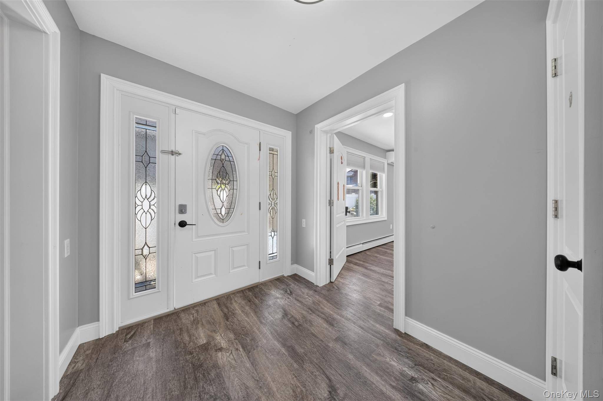 3822 205th ST, Bayside, NY 11361