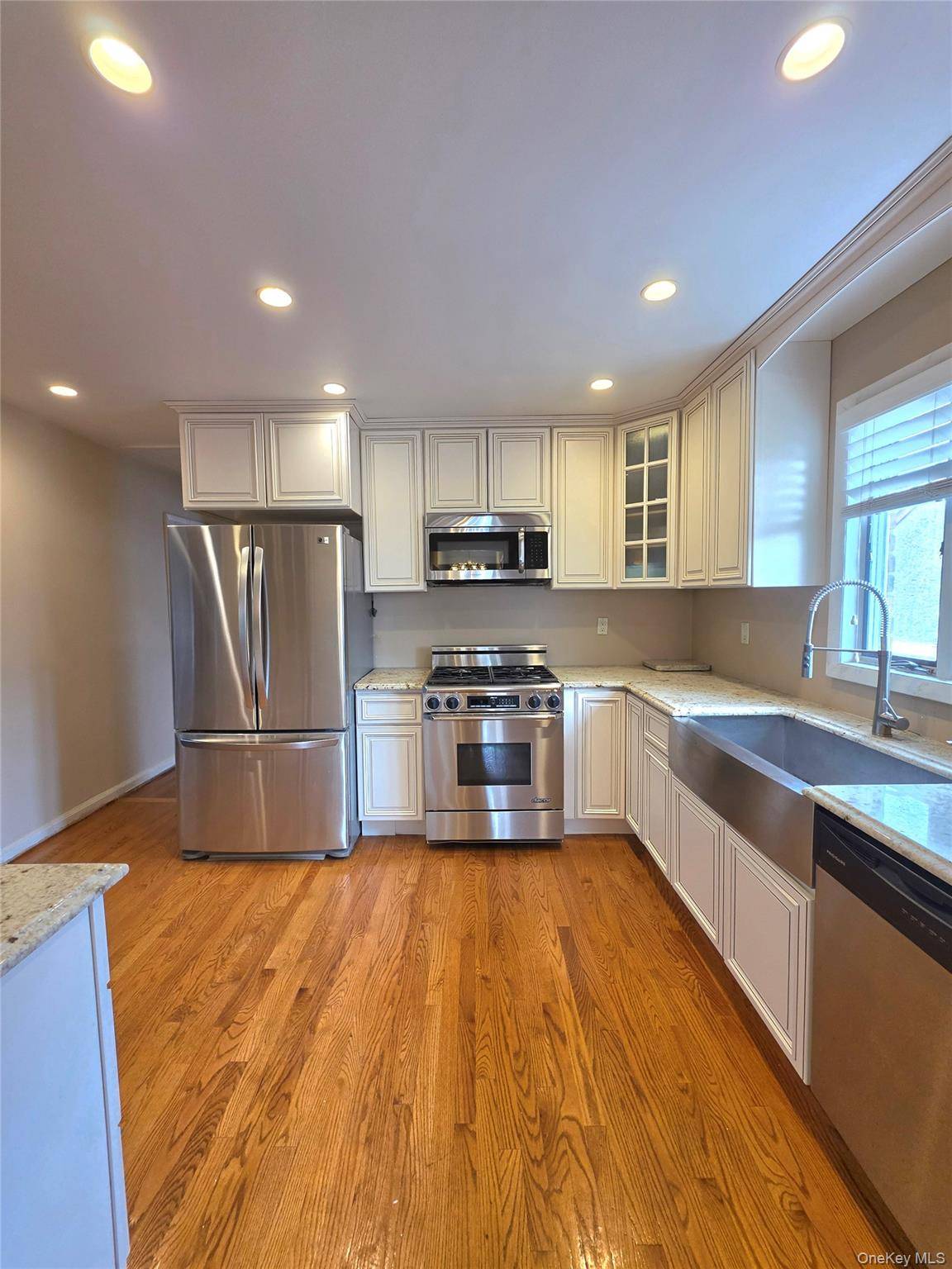 95-14 159th AVE, Howard Beach, NY 11414
