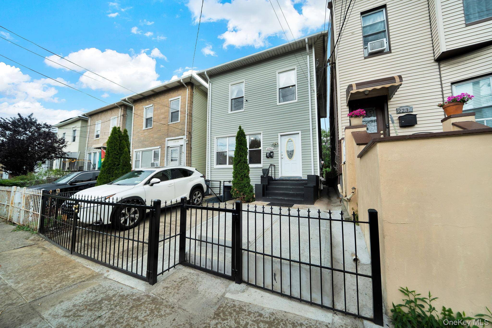 2240 Quimby AVE, Bronx, NY 10473
