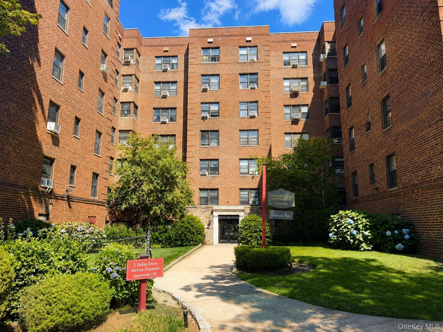 2 Fisher DR #618, Mount Vernon, NY 10552