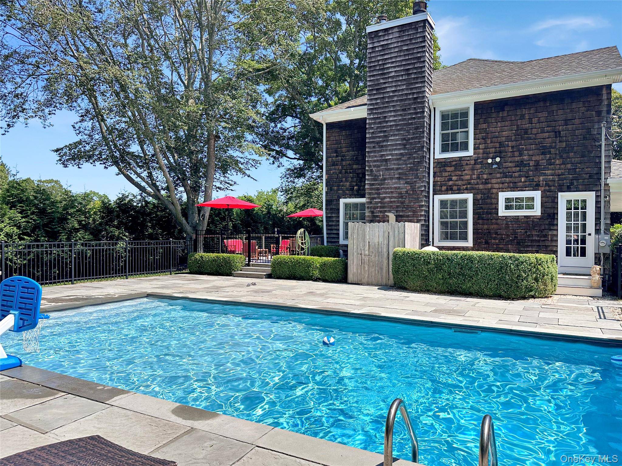 5765 Bergen AVE, Mattituck, NY 11952