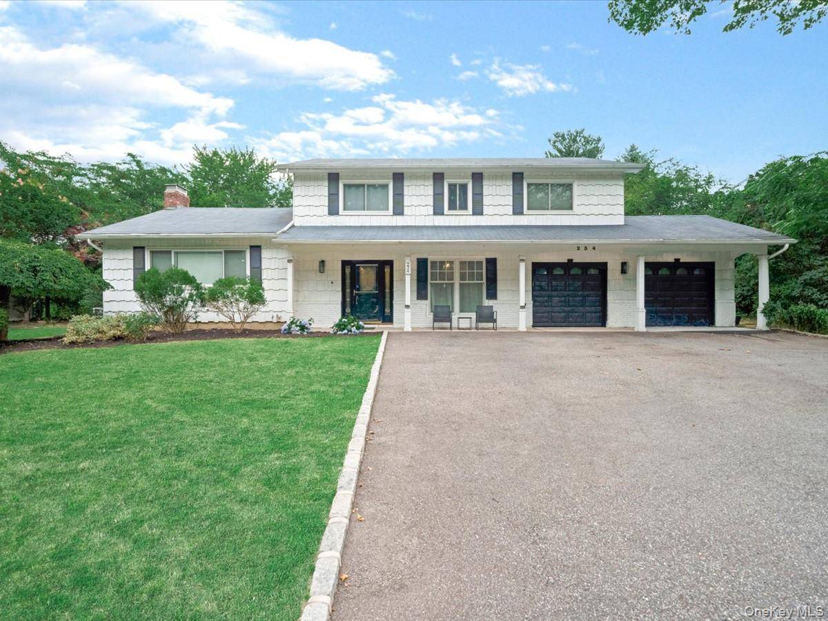 234 Townline RD, Commack, NY 11725