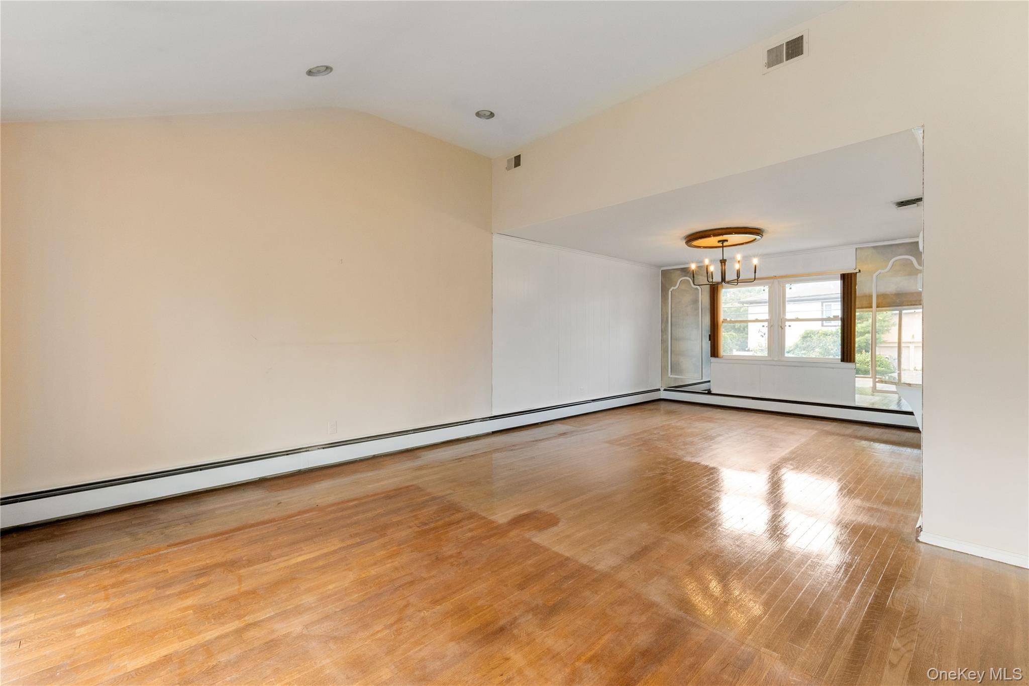 797 Caldwell AVE, North Woodmere, NY 11581