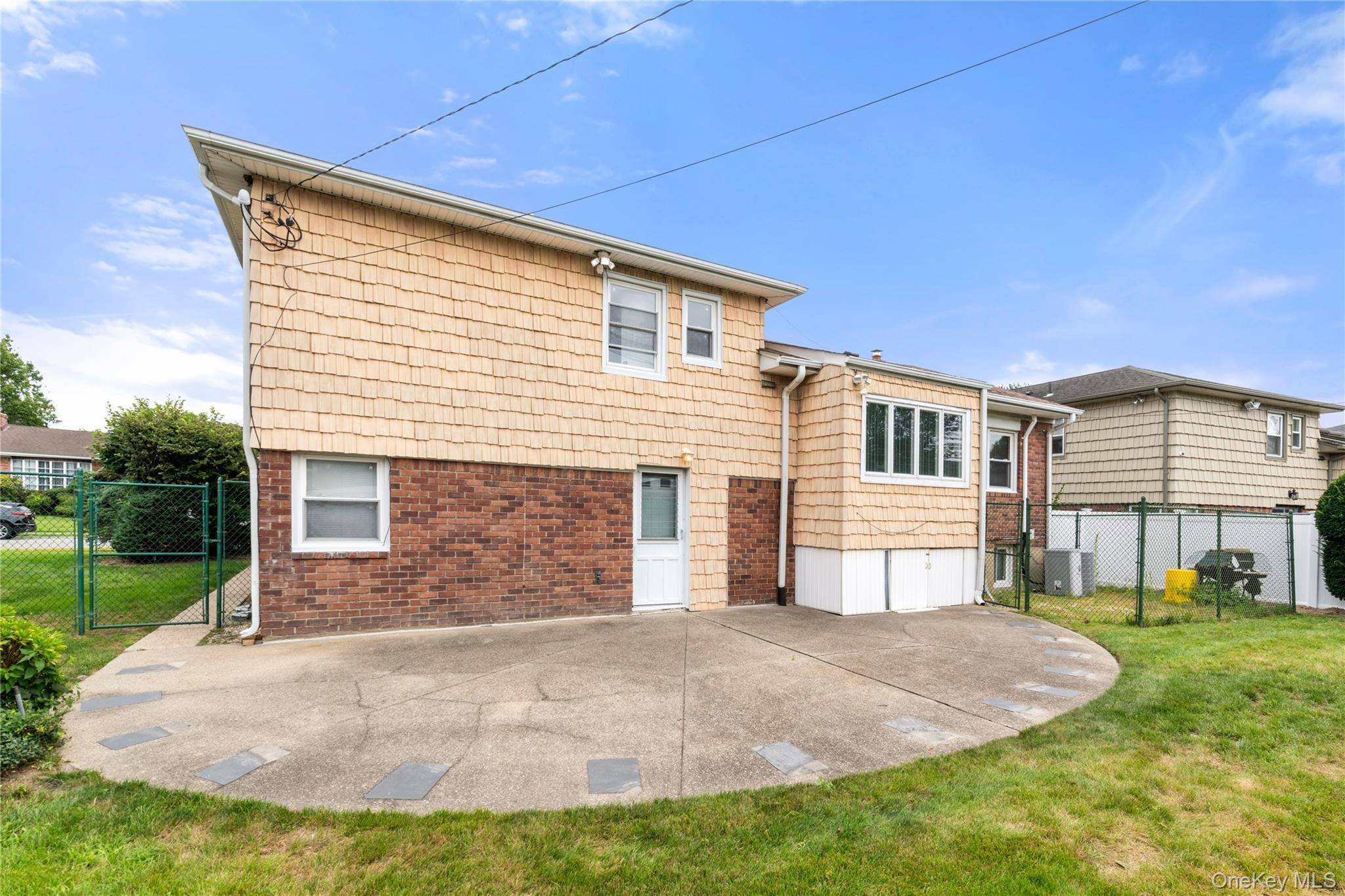 797 Caldwell AVE, North Woodmere, NY 11581