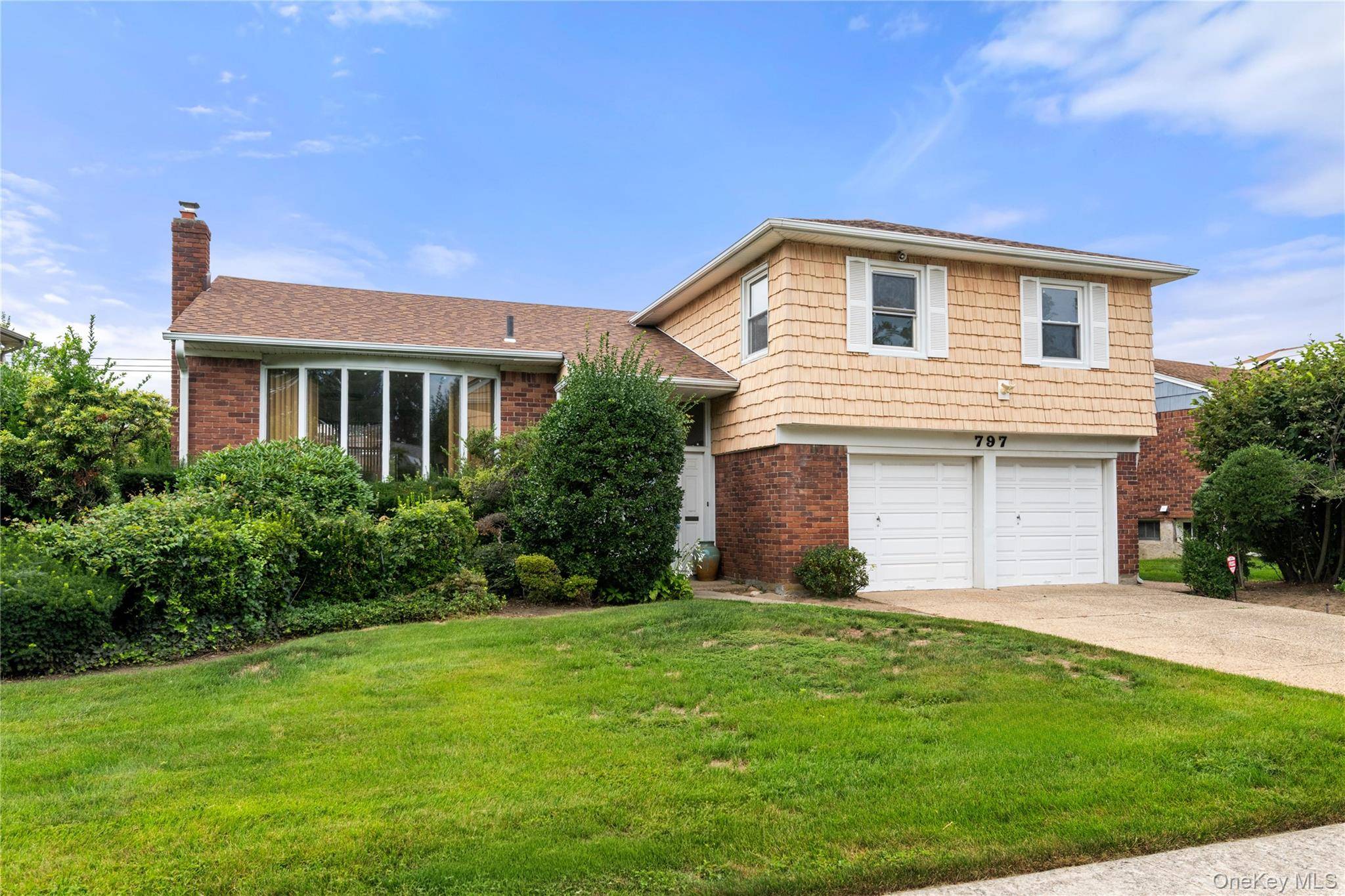 797 Caldwell AVE, North Woodmere, NY 11581