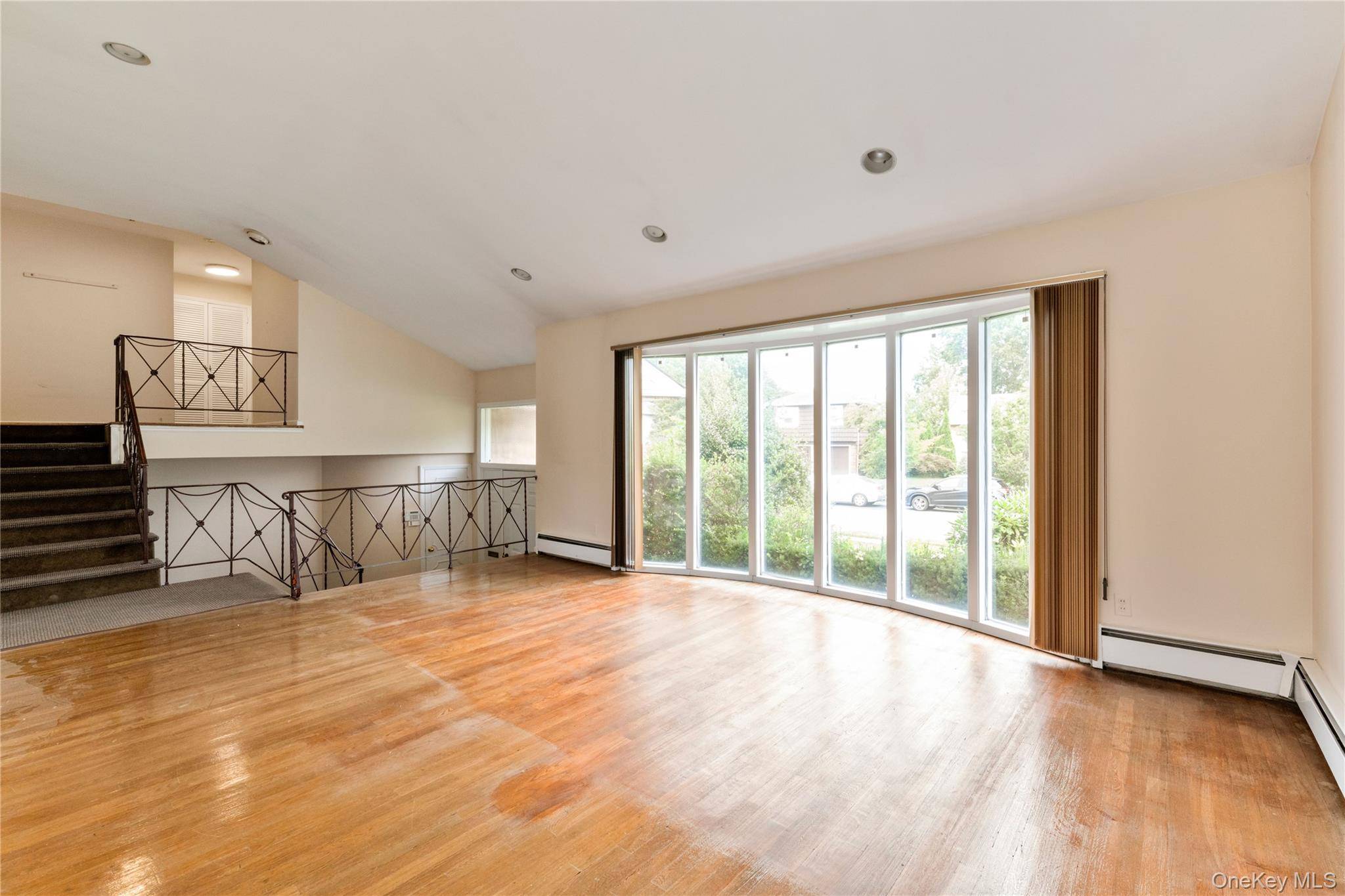 797 Caldwell AVE, North Woodmere, NY 11581
