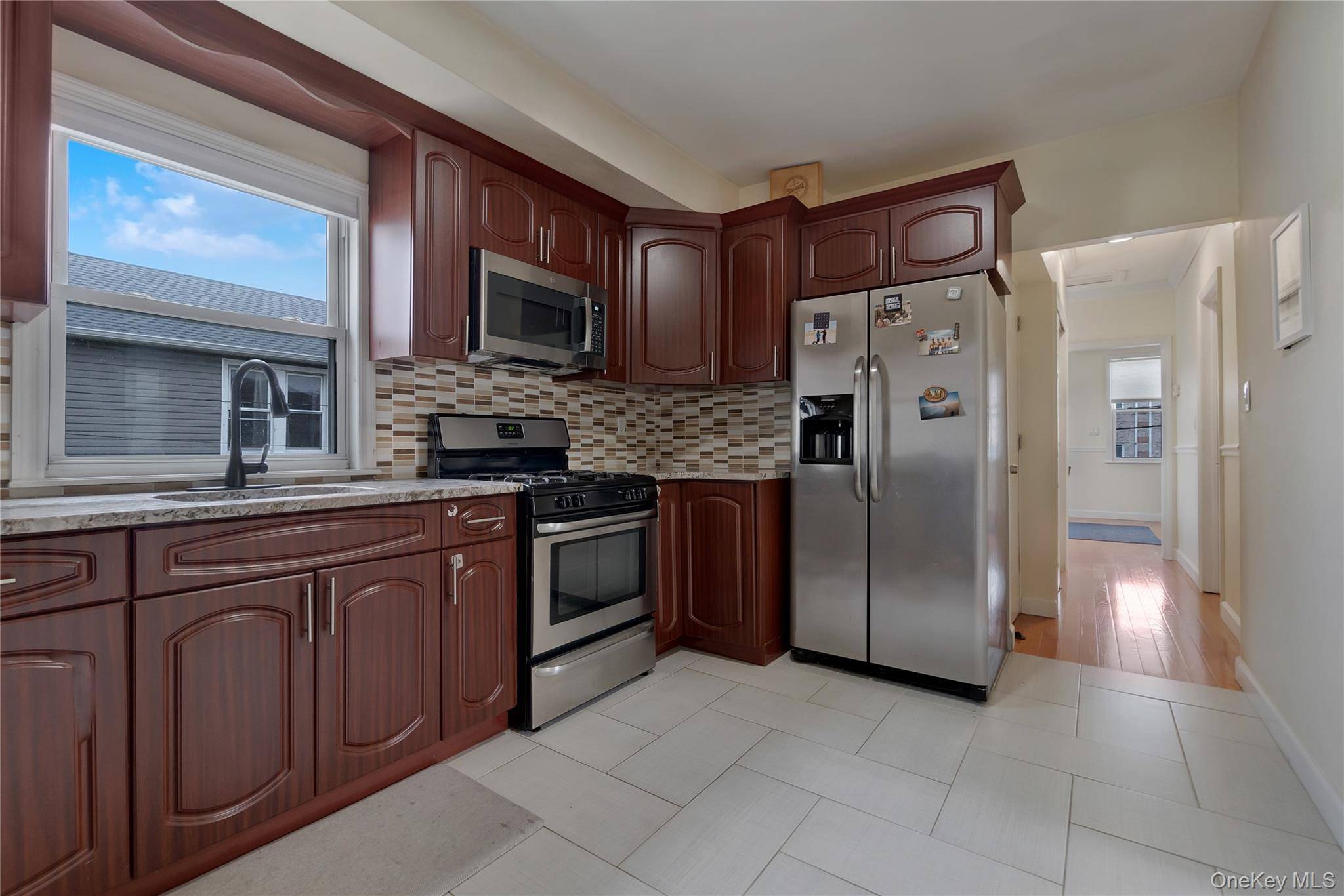 6940 Gouverneur AVE, Arverne, NY 11692