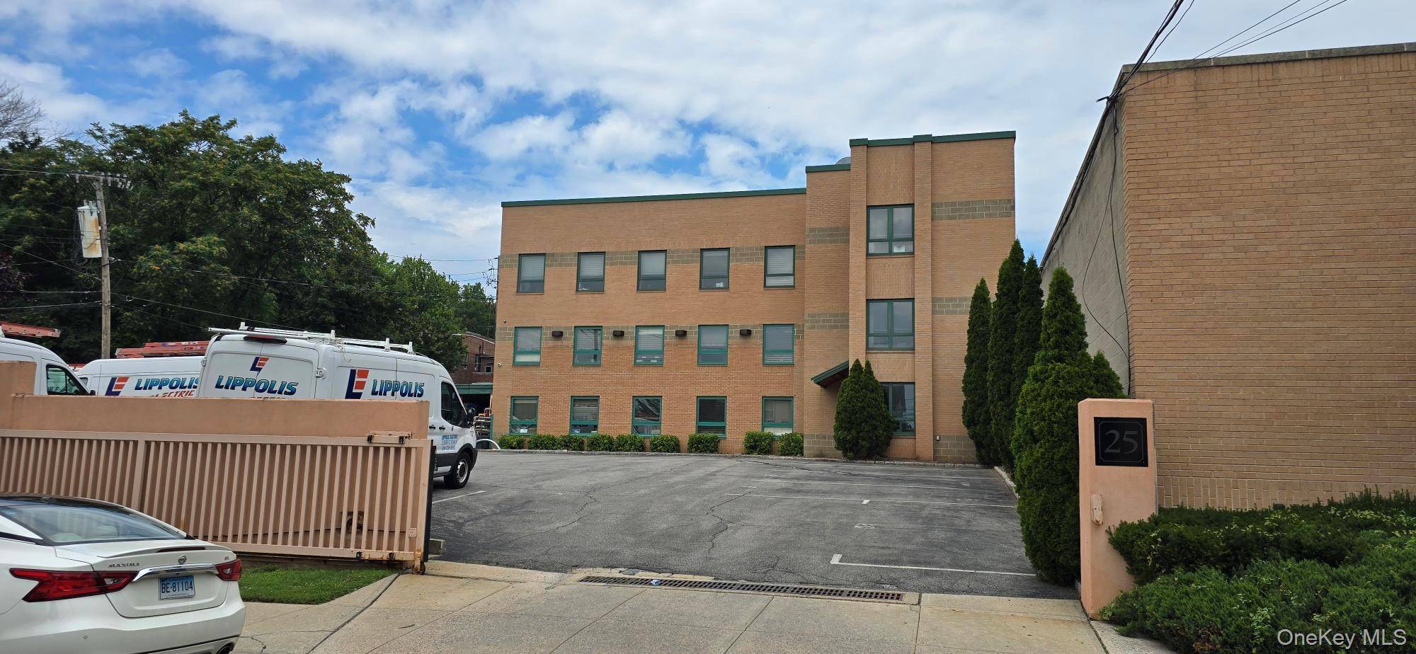 25 7th ST, Pelham, NY 10803