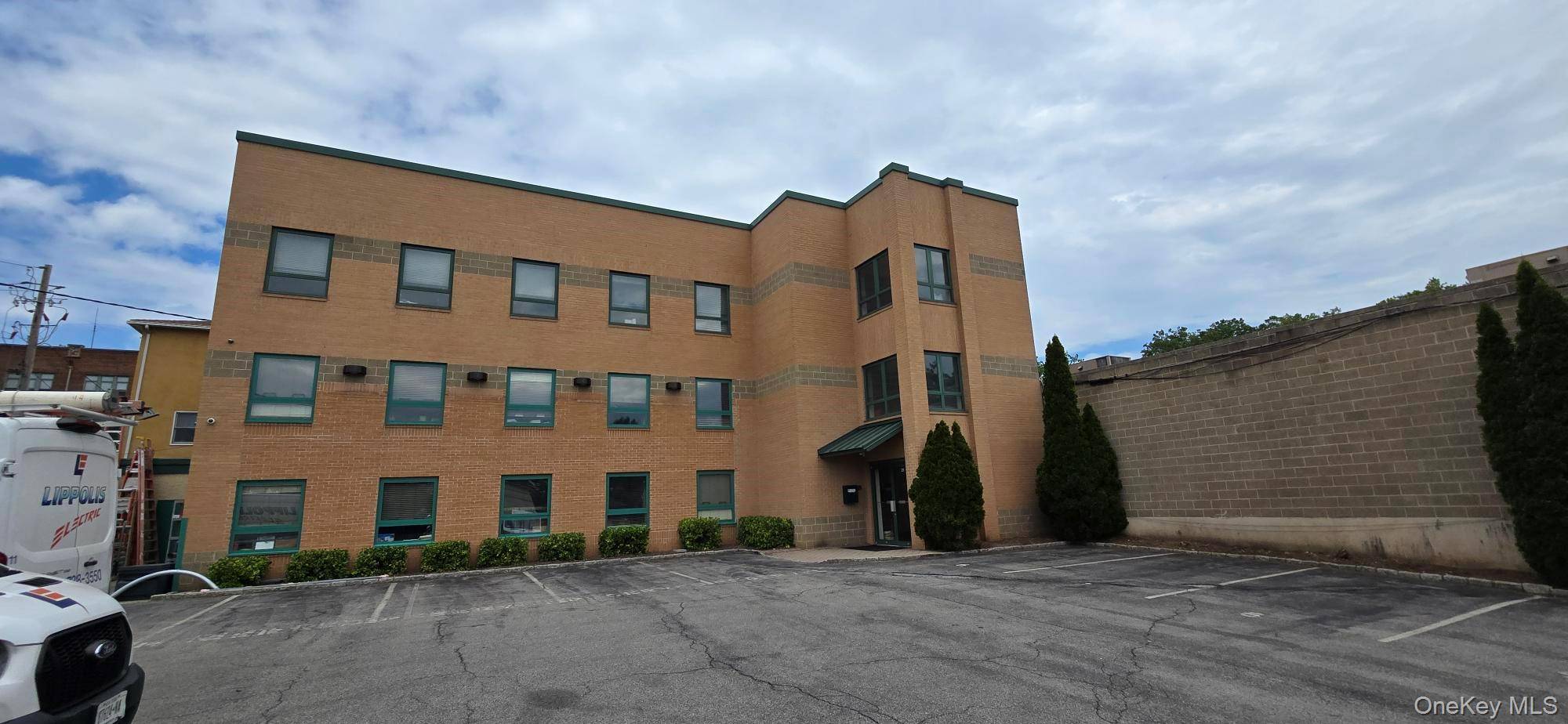 25 7th ST, Pelham, NY 10803