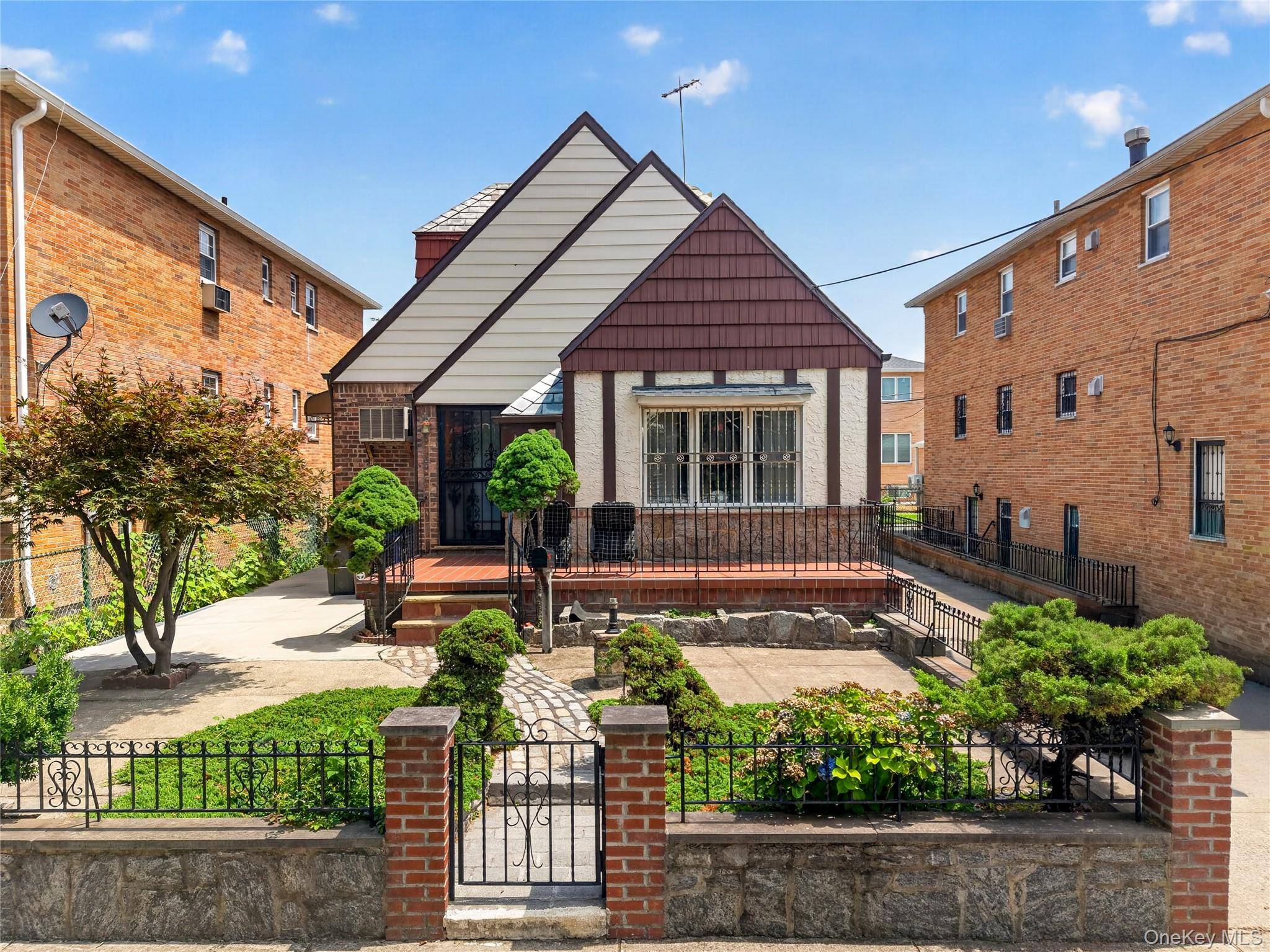 47-39 197th ST, Flushing, NY 11358