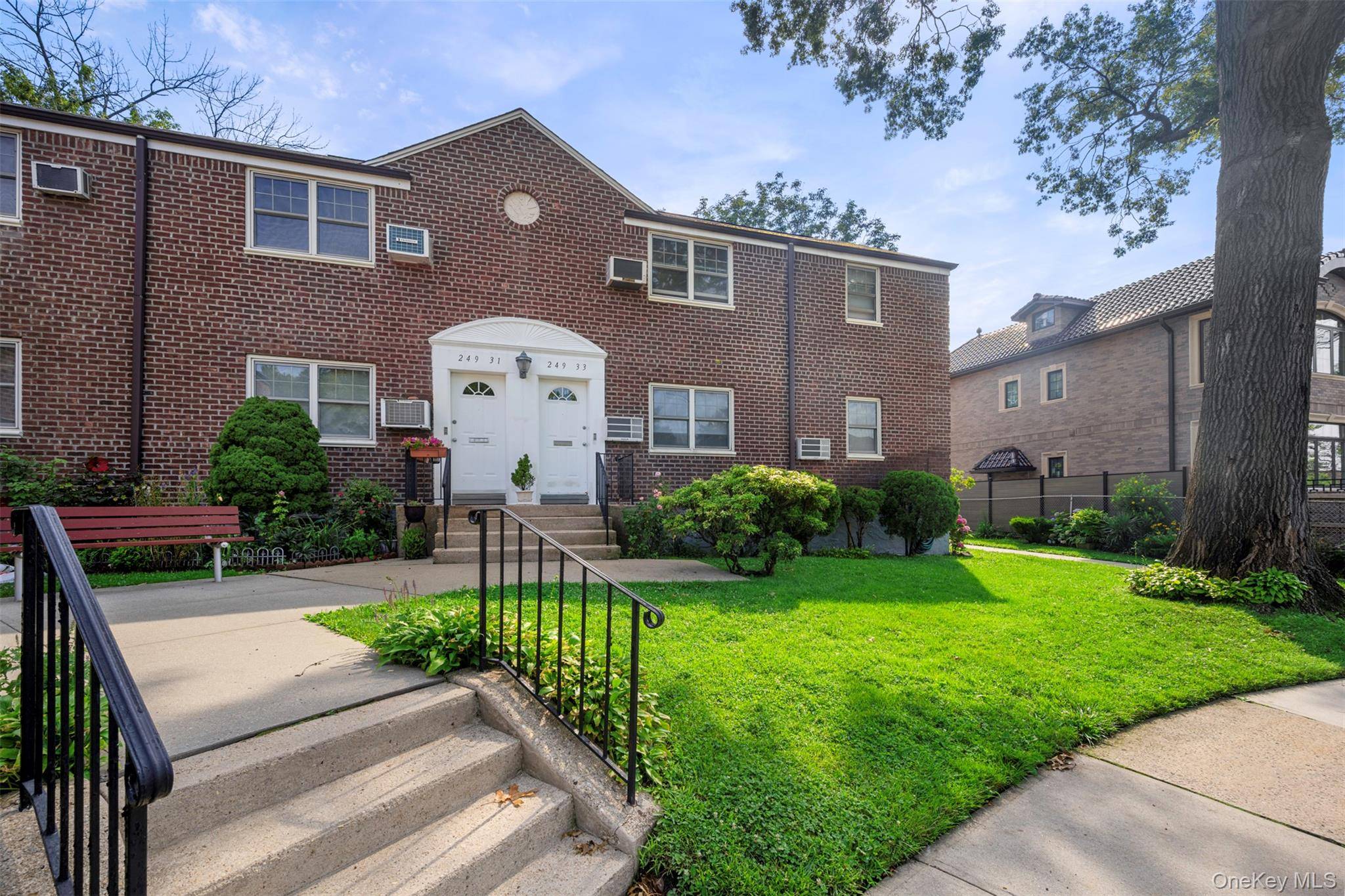249-33 64th AVE #1, Little Neck, NY 11362