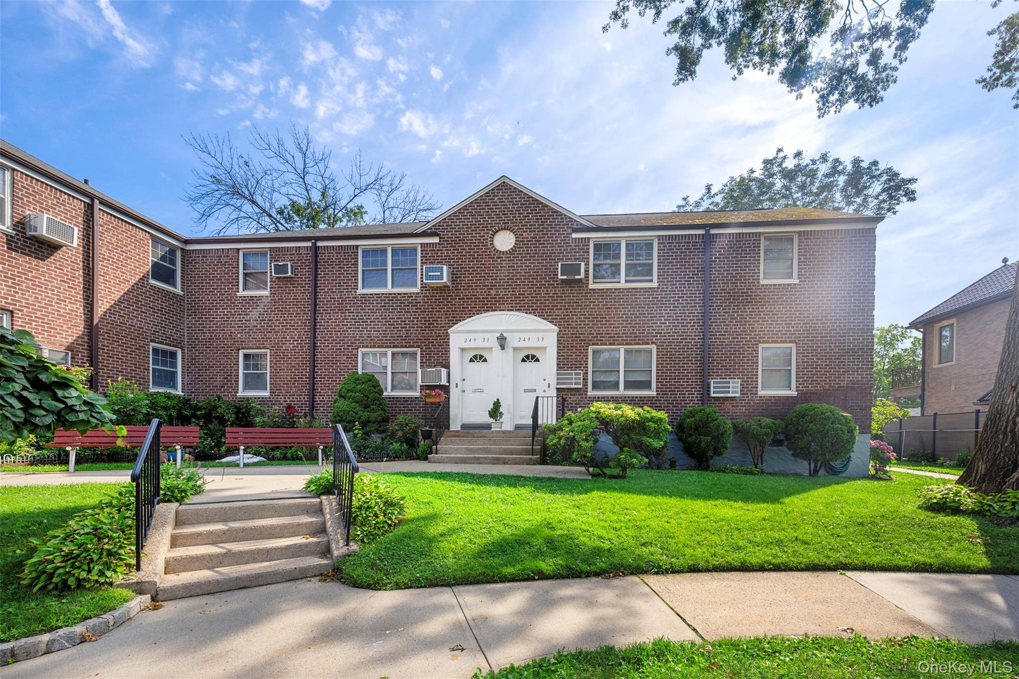 249-33 64th AVE #1, Little Neck, NY 11362