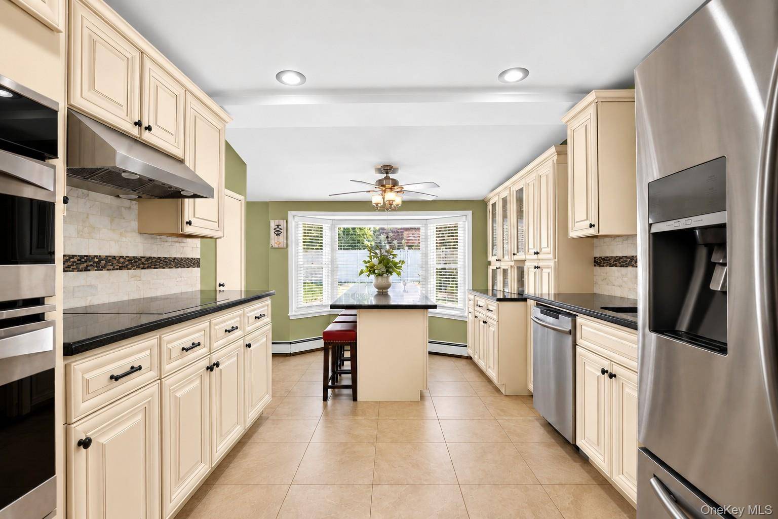 269 Forest AVE, Massapequa, NY 11758