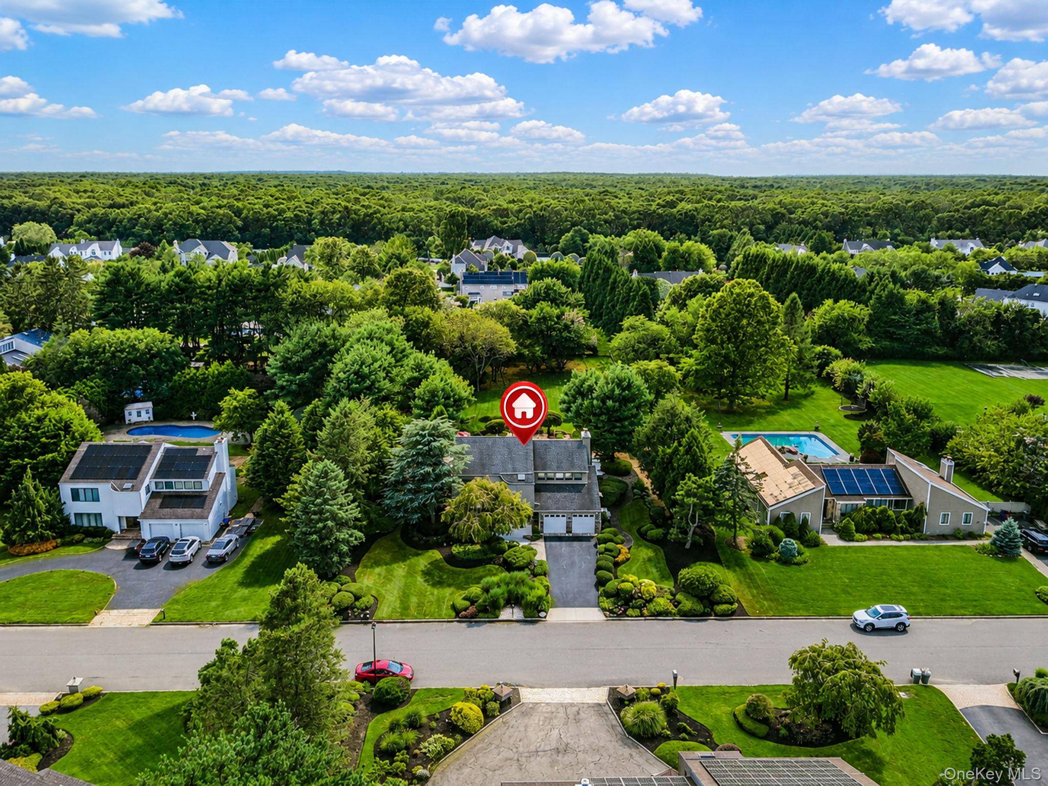 16 Jesse WAY, Mount Sinai, NY 11766